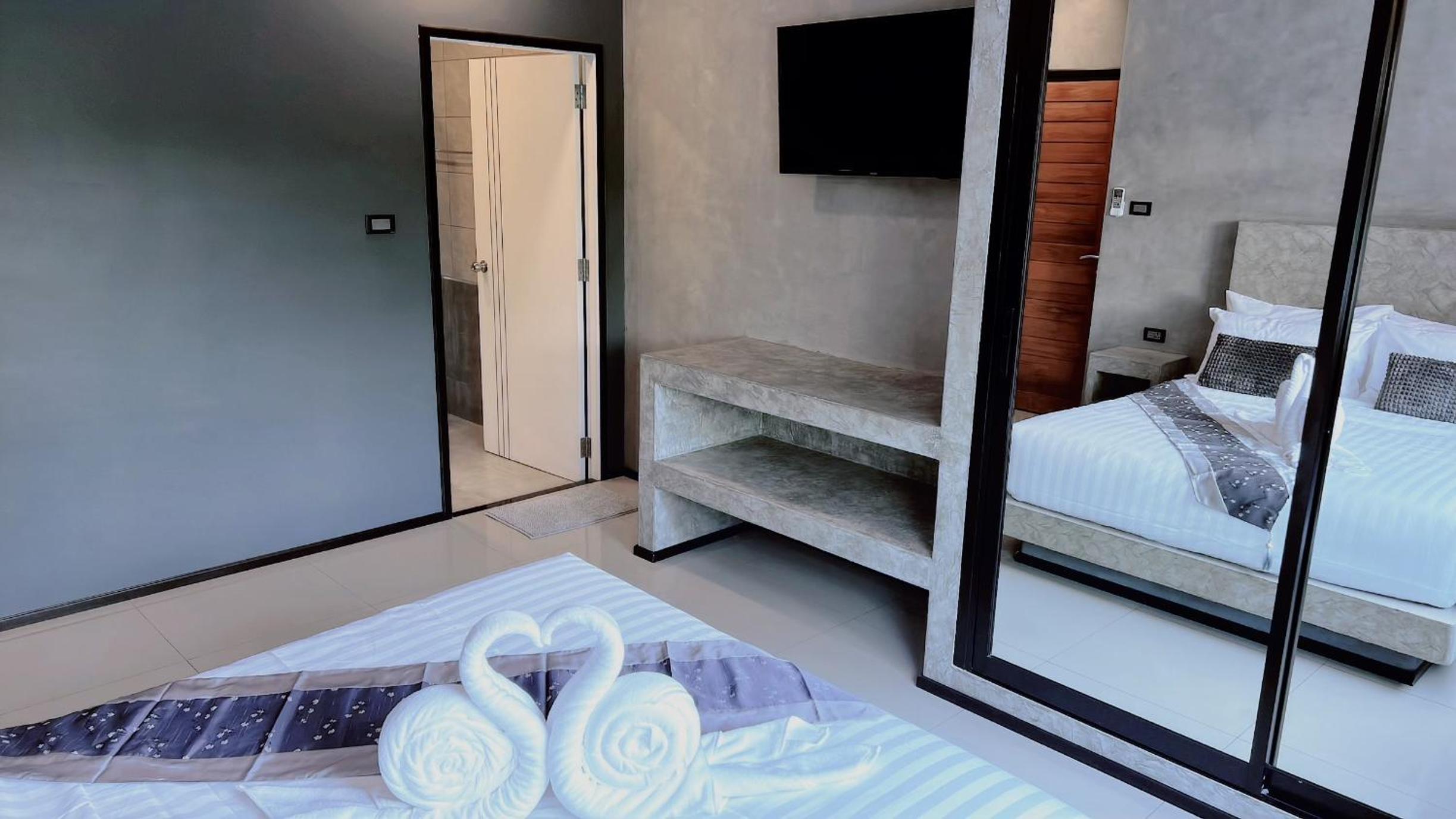 Family Suite - Photo 7