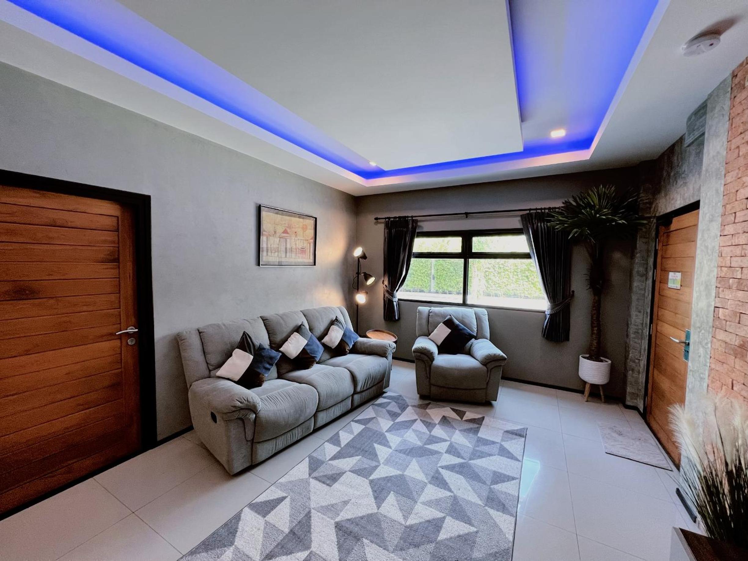 Family Suite - Photo 5