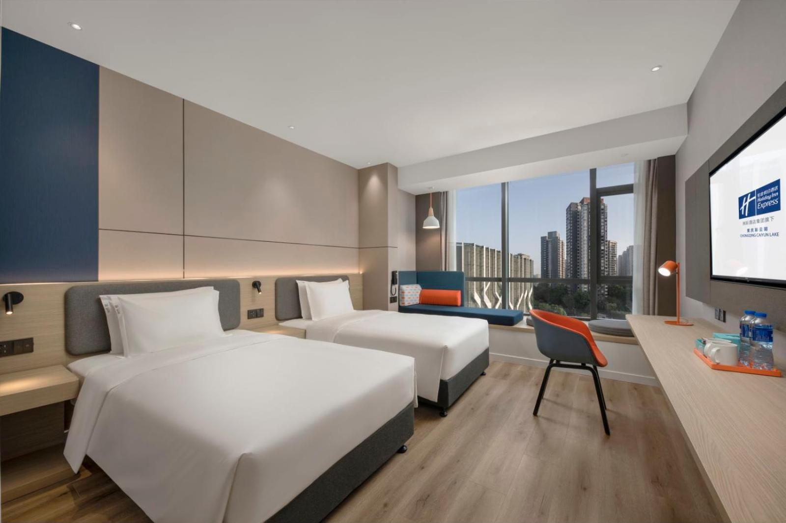 Standard Twin Room - Photo 3