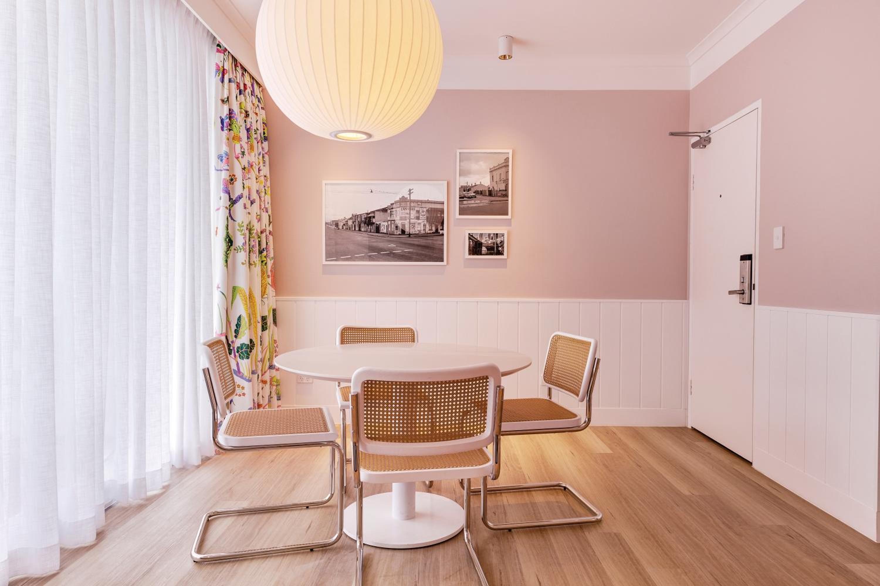 Two-Bedroom Apartment thumbnail 6