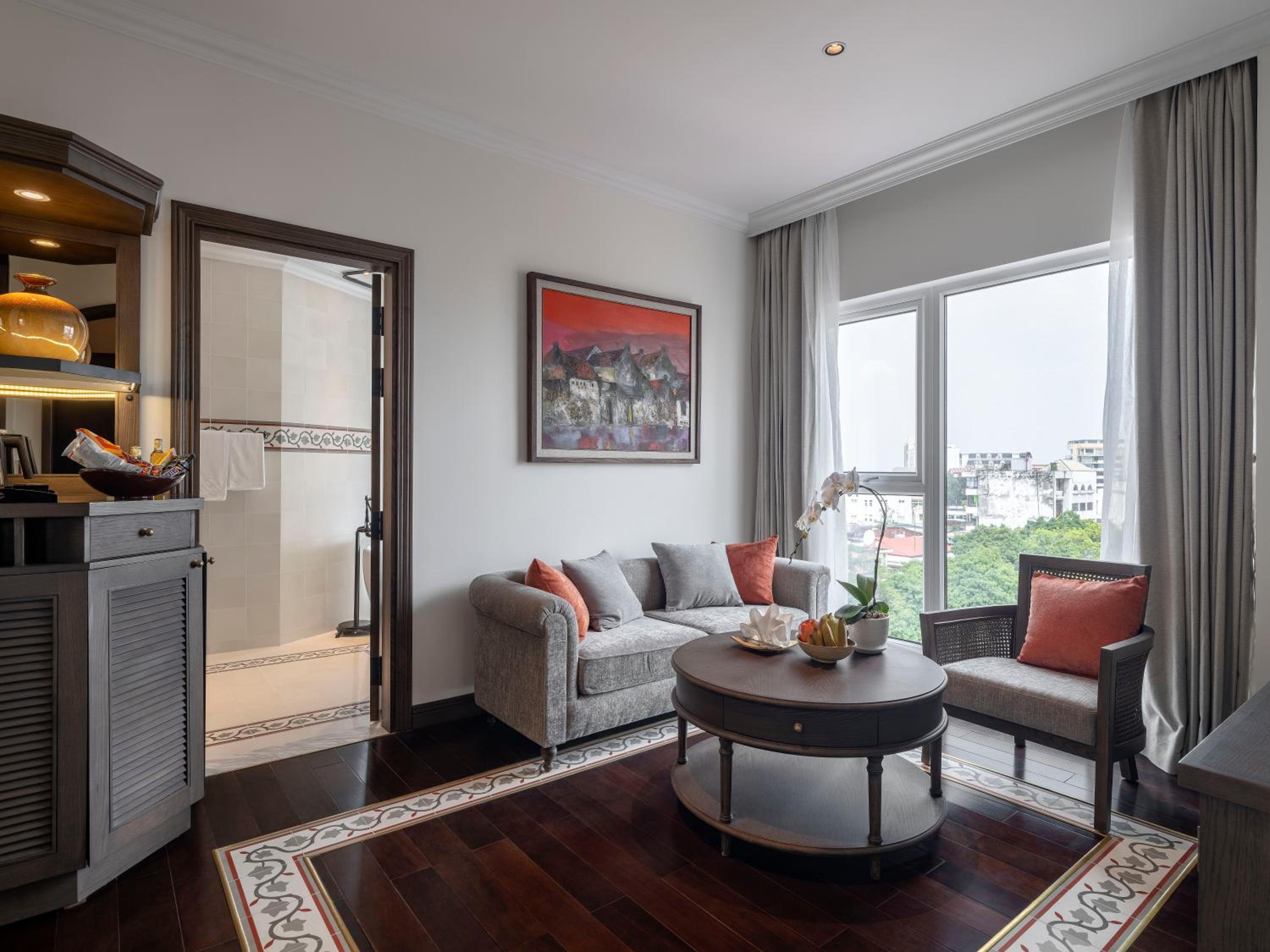 Deluxe Suite