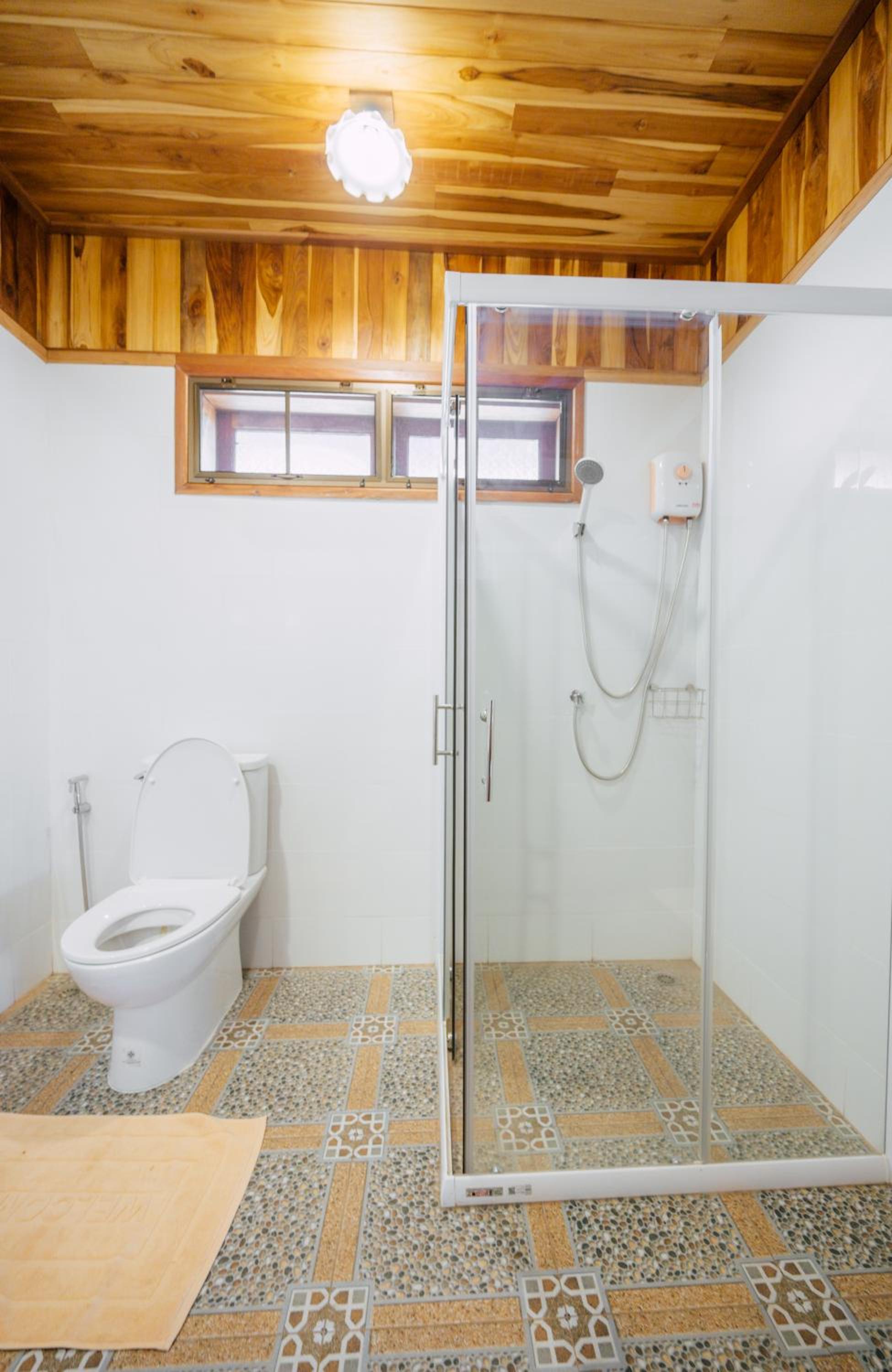 Villa with Private Pool - Photo 10