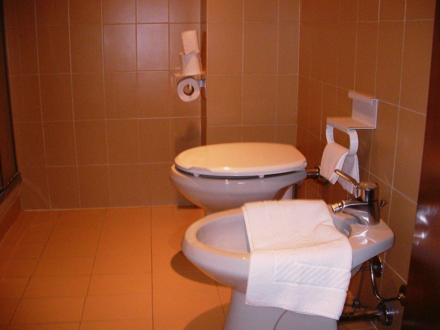 Double Room - Photo 7