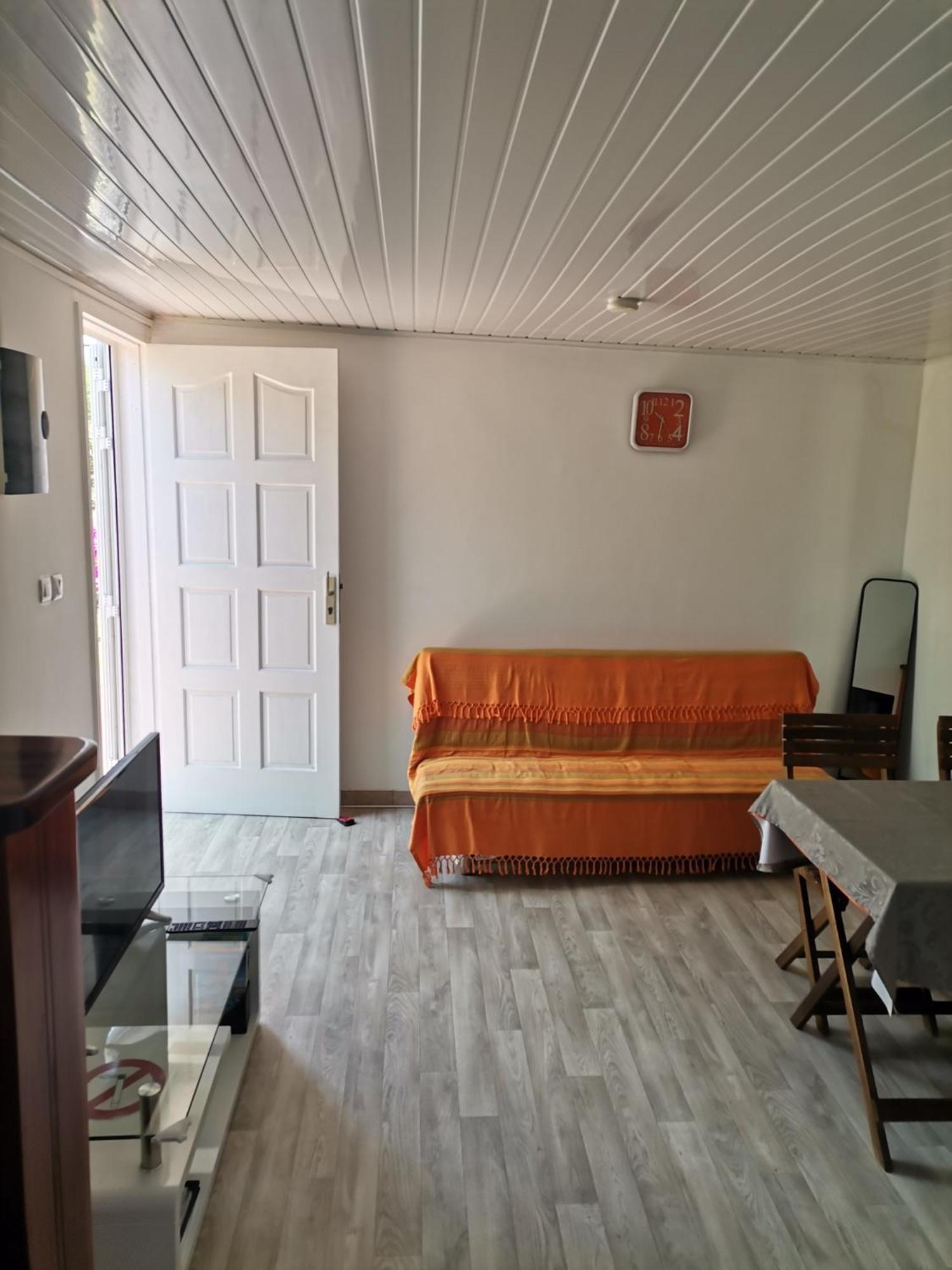 Apartment - Ground Floor photo 1