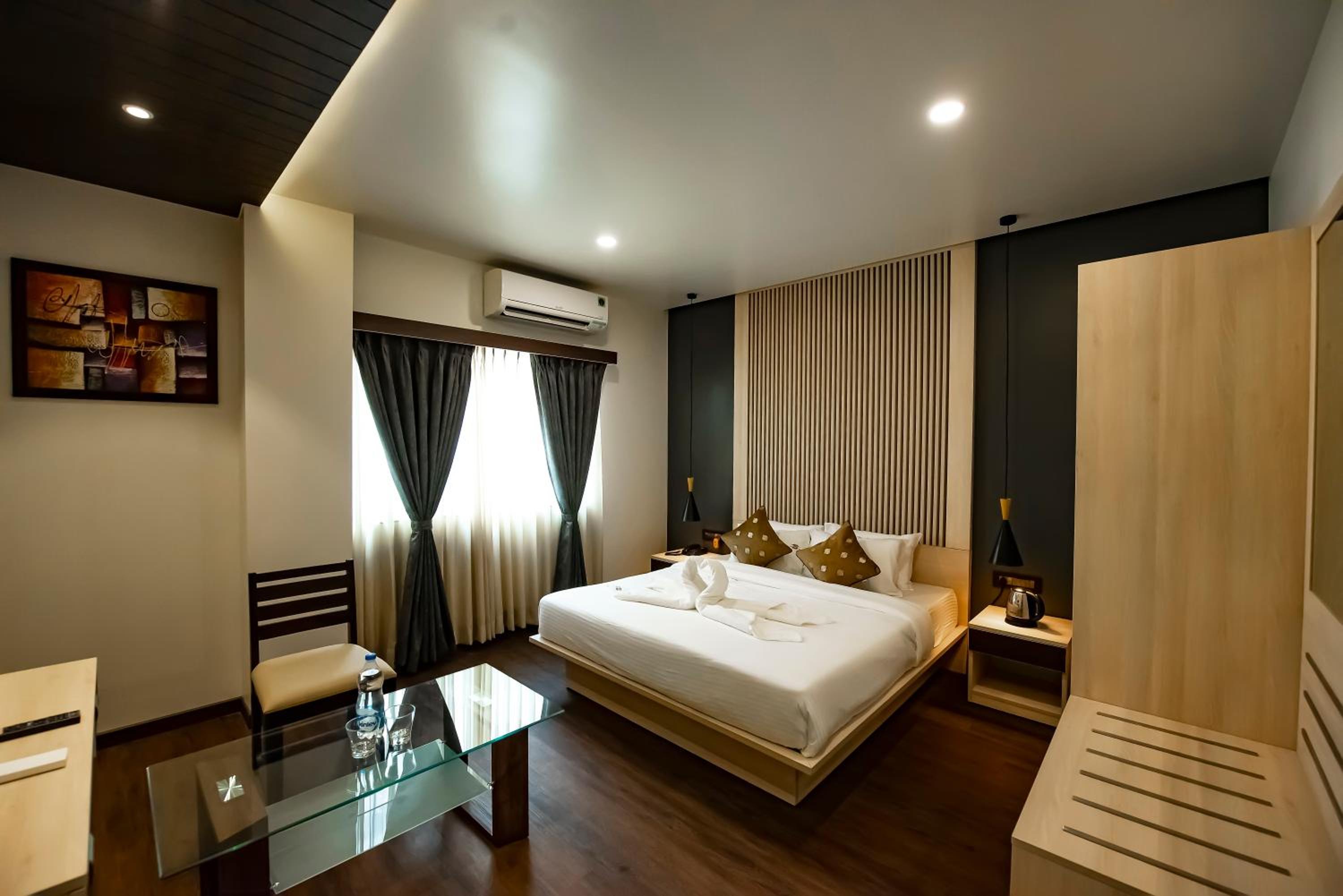 Large Double Room