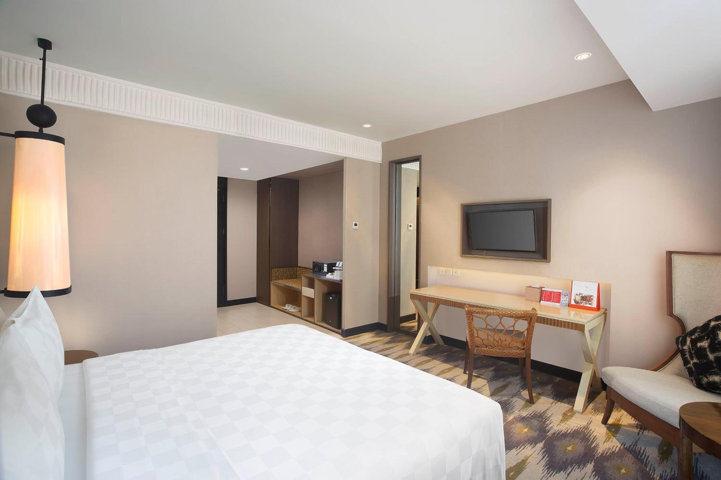 Grand Deluxe Double Room