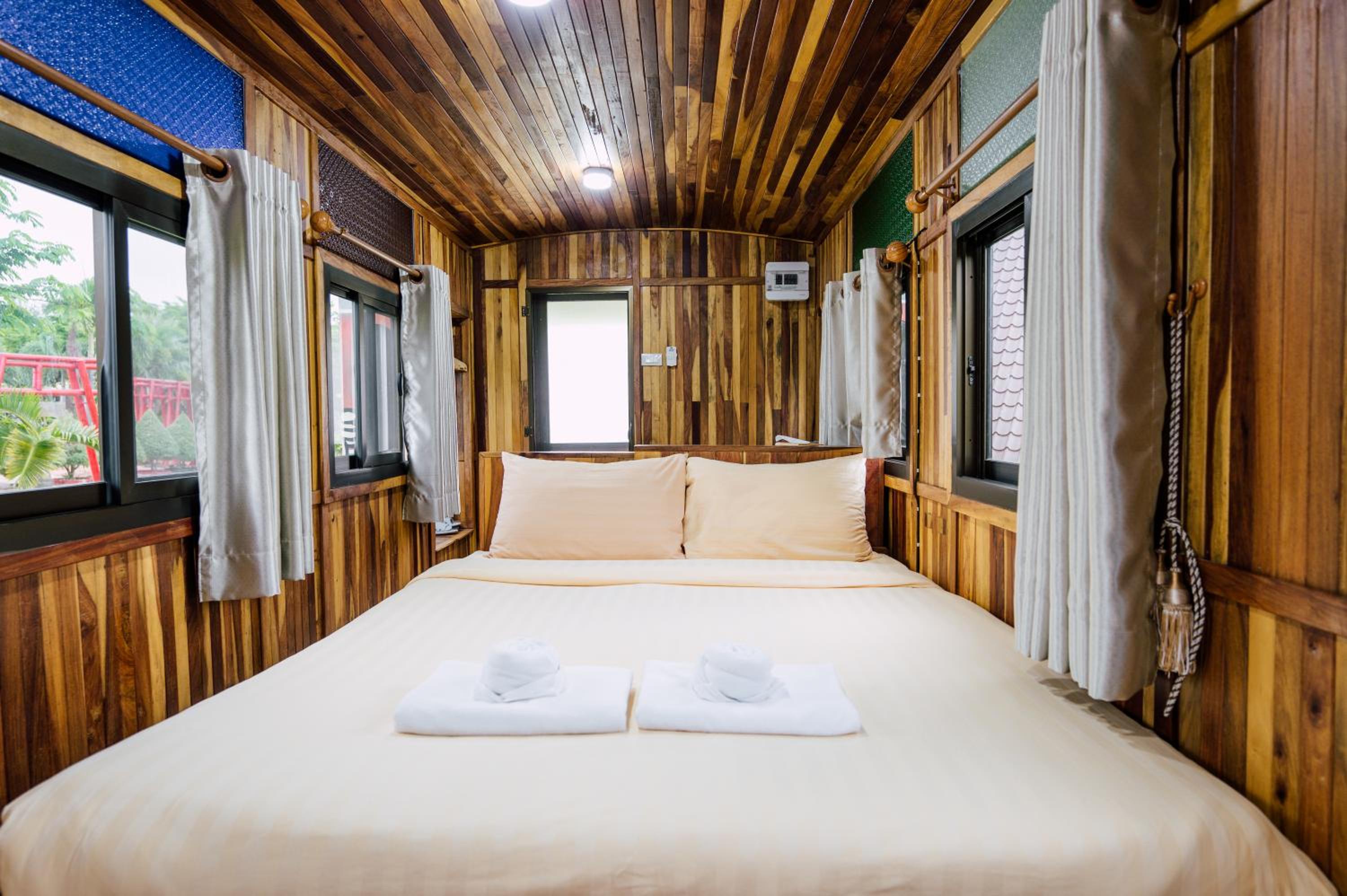 Standard Queen Room - Photo 1