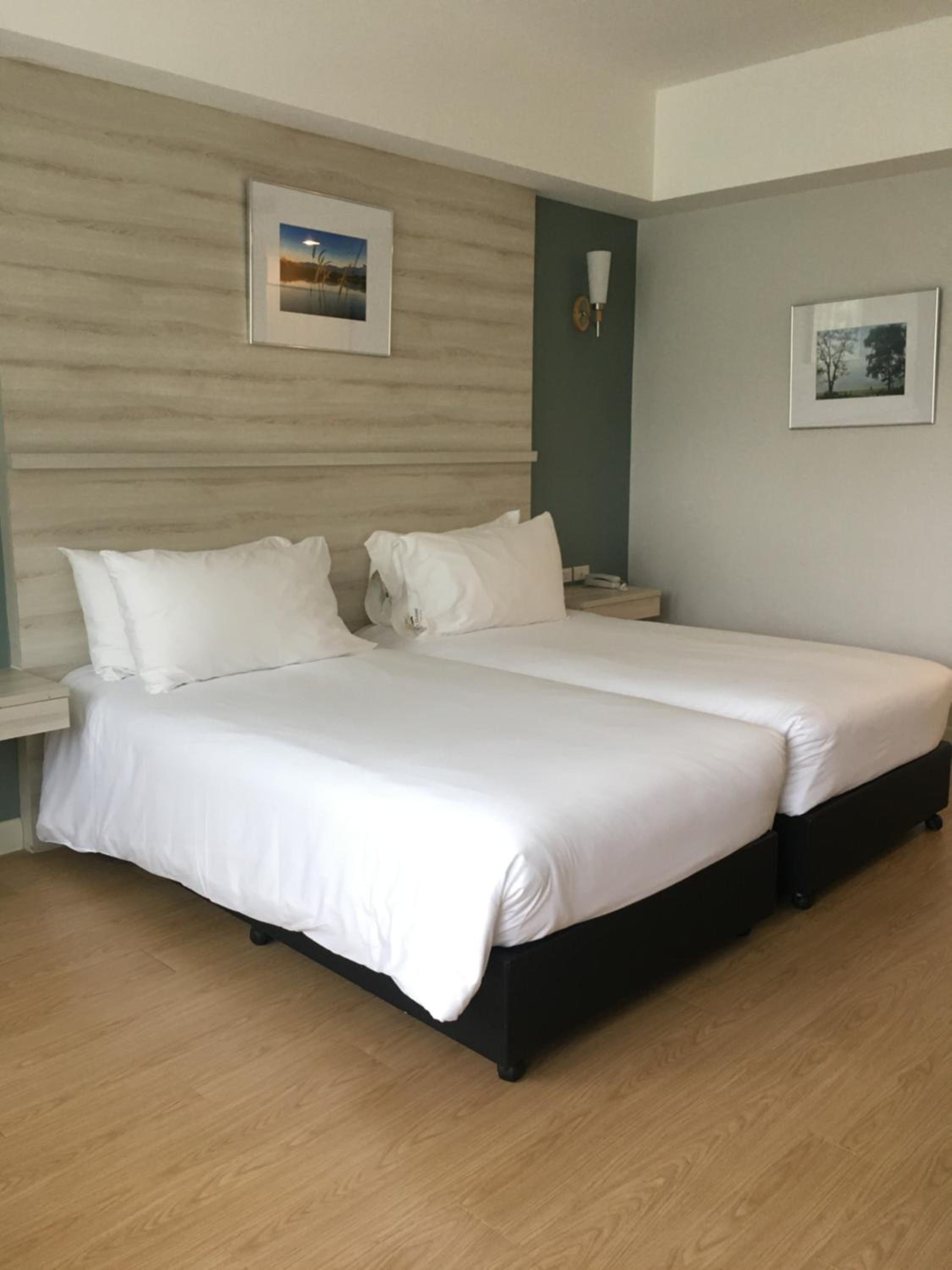 Deluxe Twin Room - Photo 6