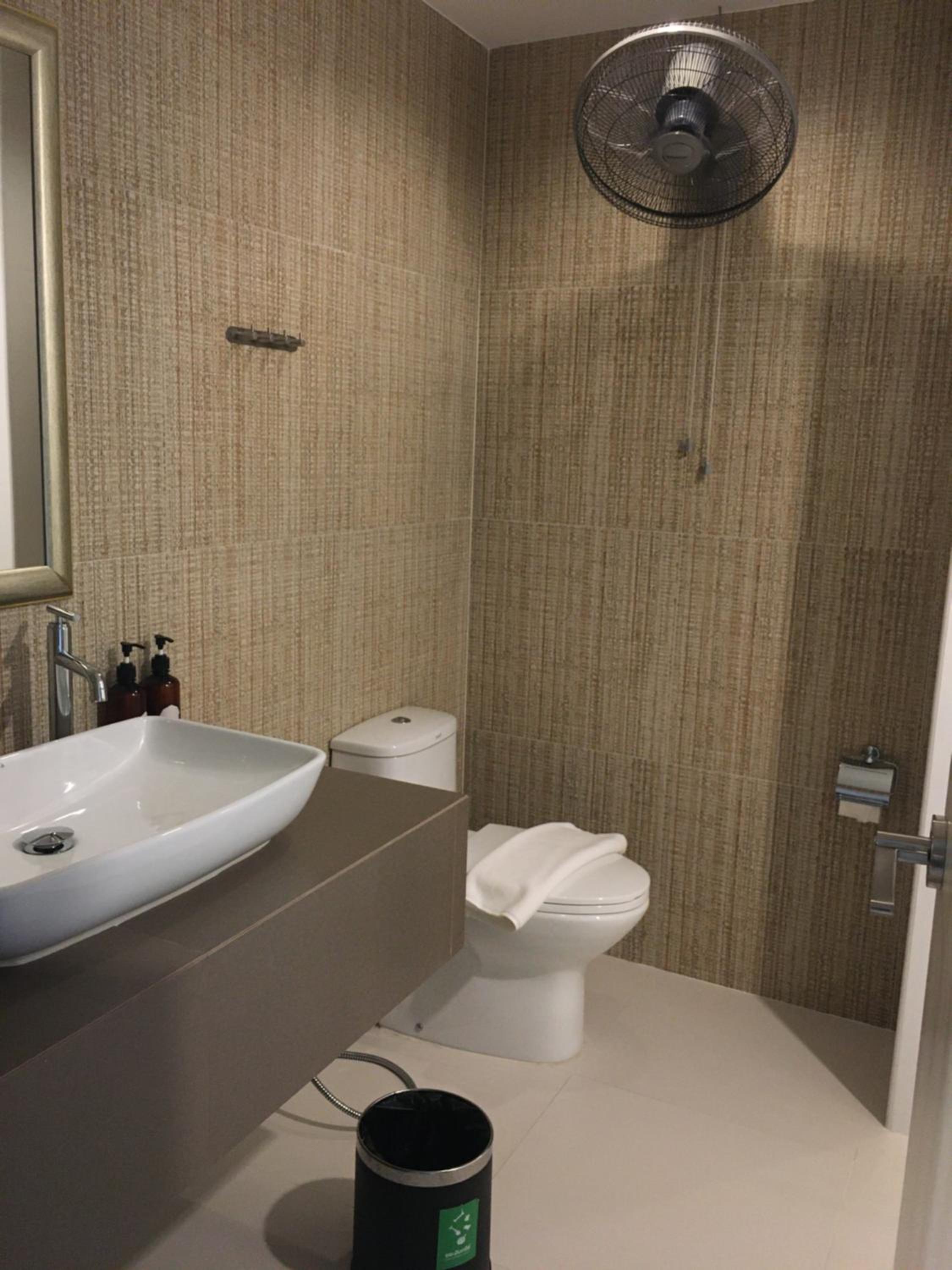 Deluxe Twin Room - Photo 2