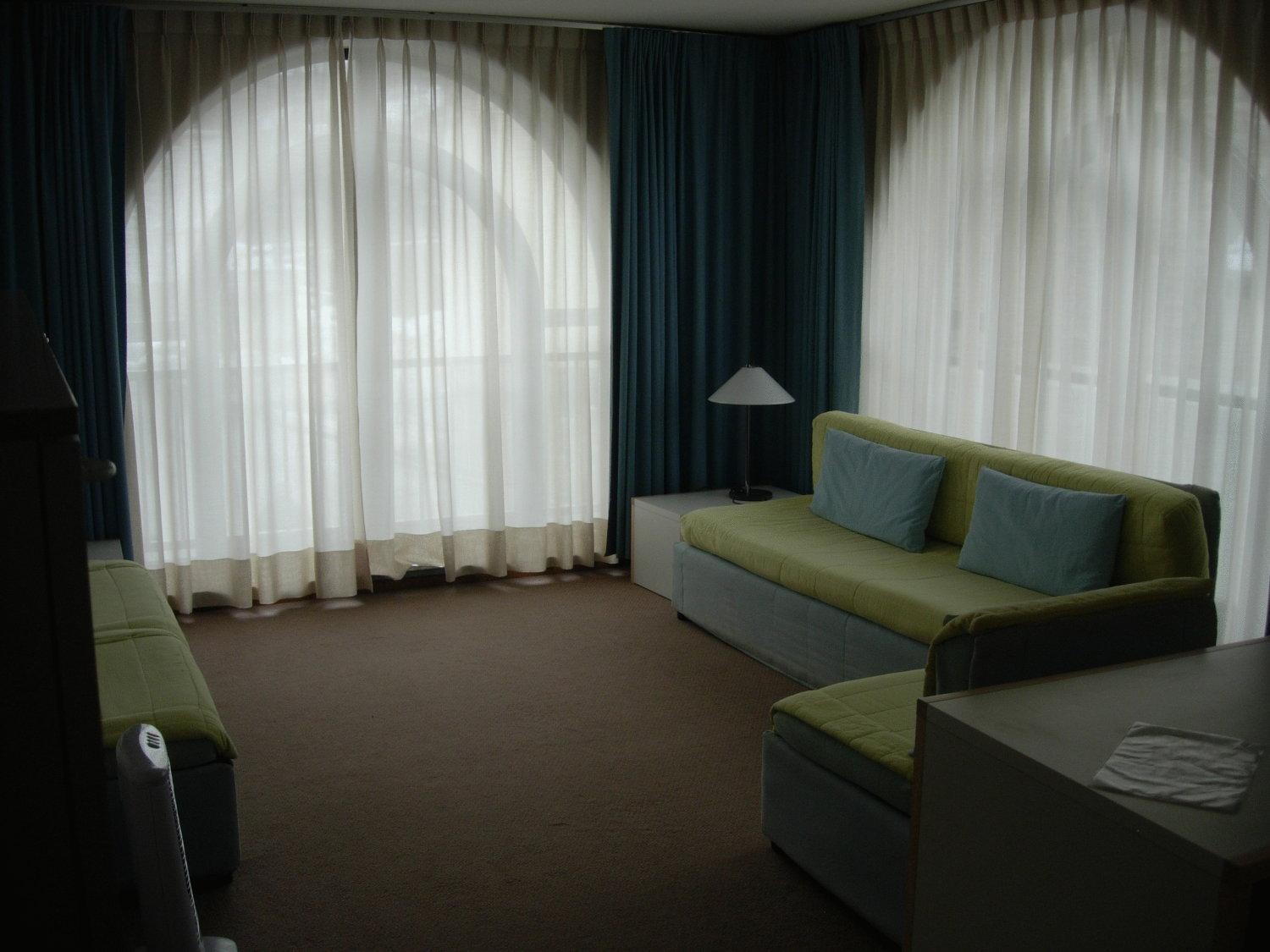 Suite - Photo 2
