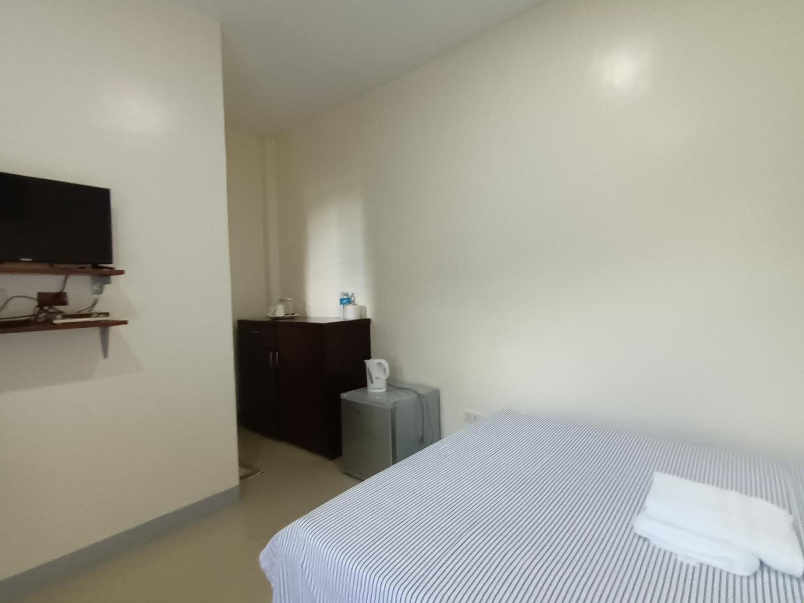 Deluxe Double Room - Photo 7