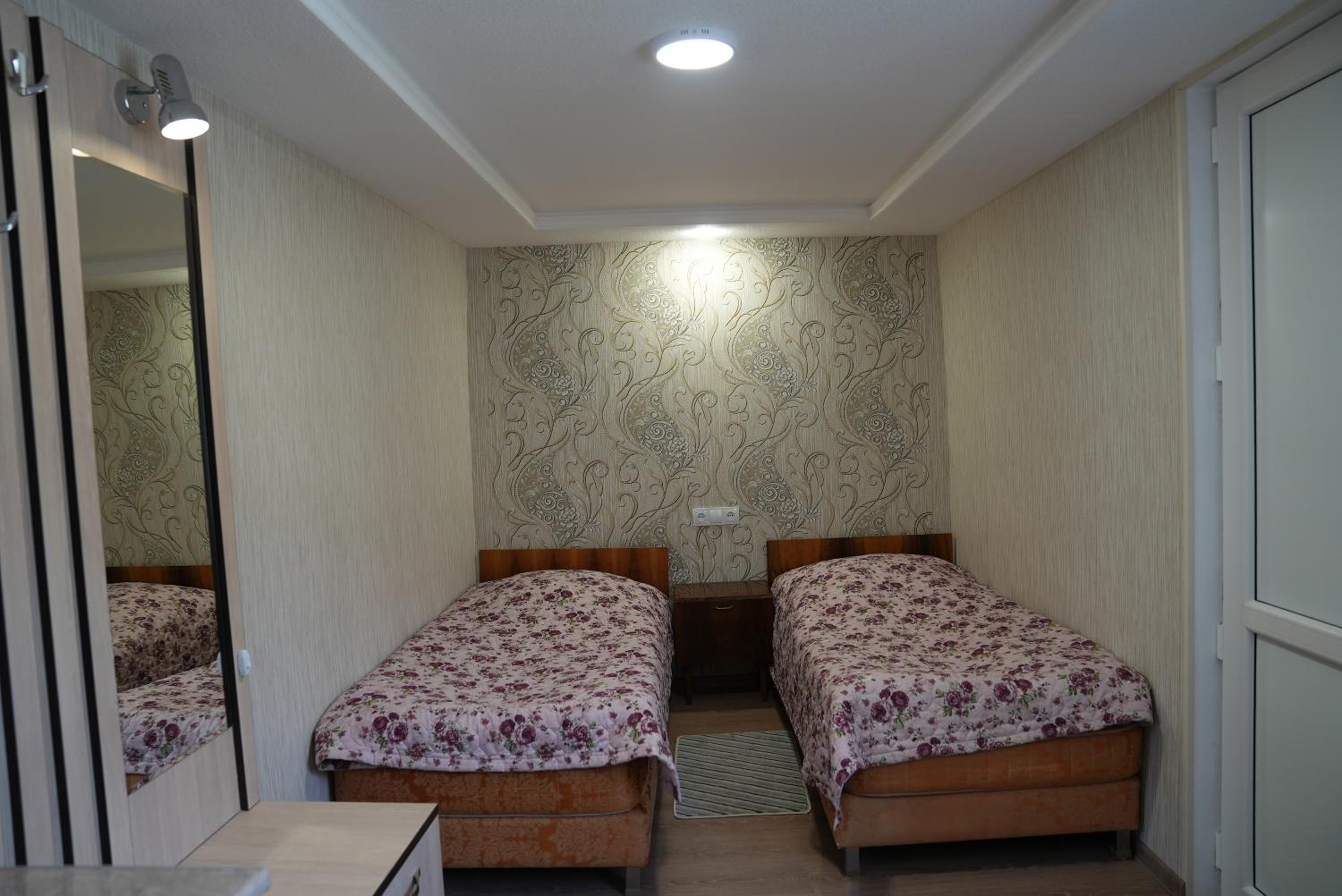Standard Twin Room photo 1