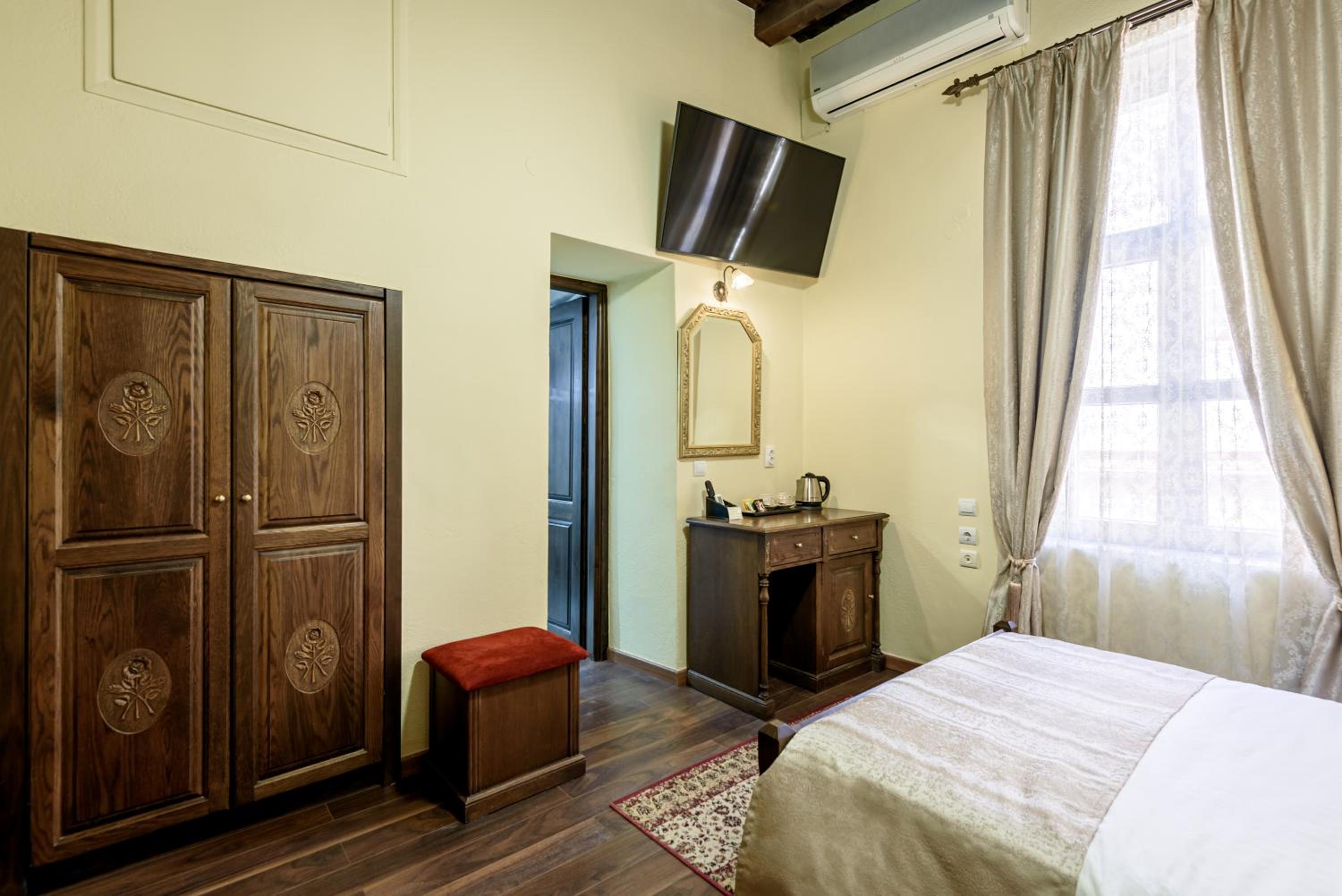 Economy Double Room
