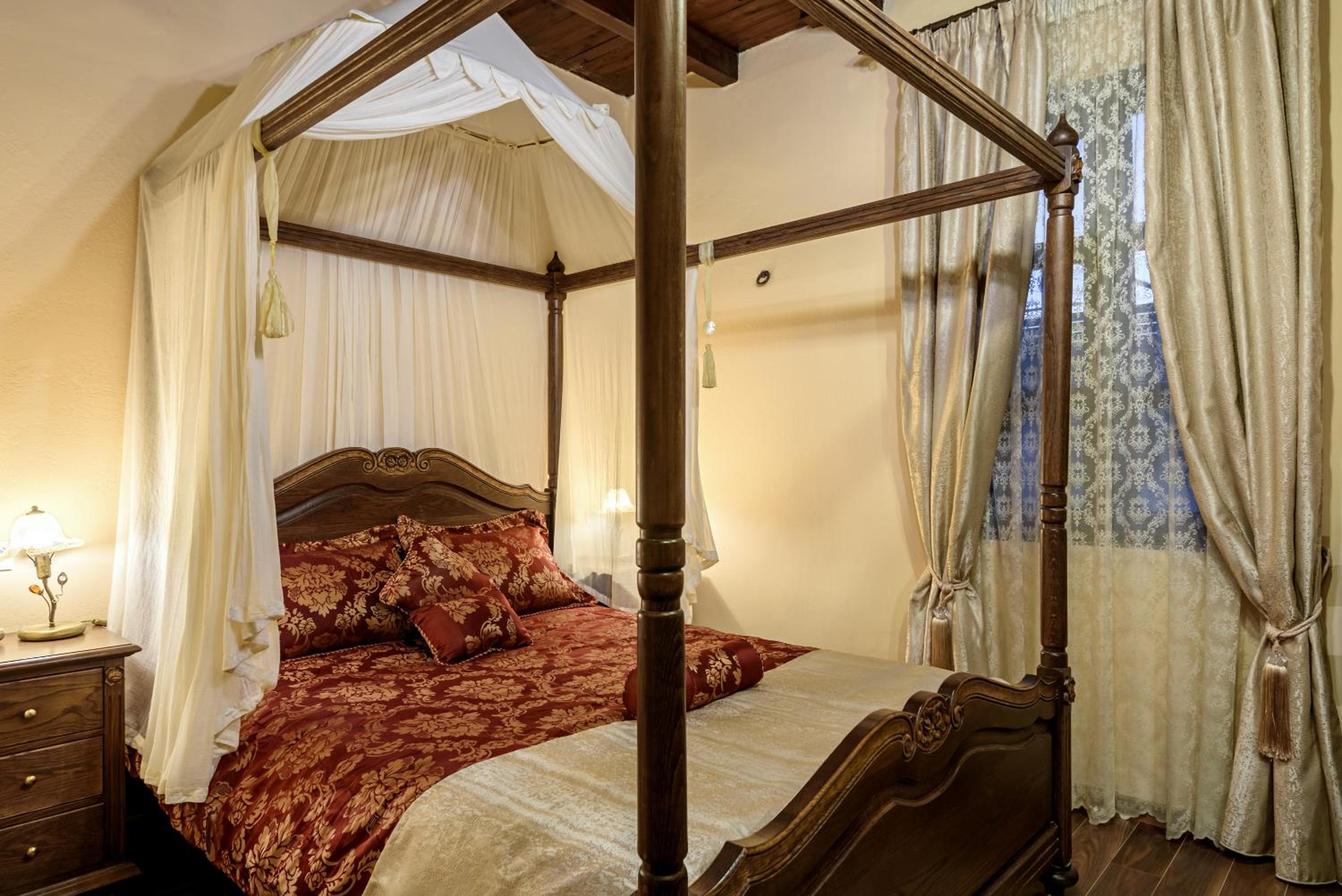 Double Room - Photo 4