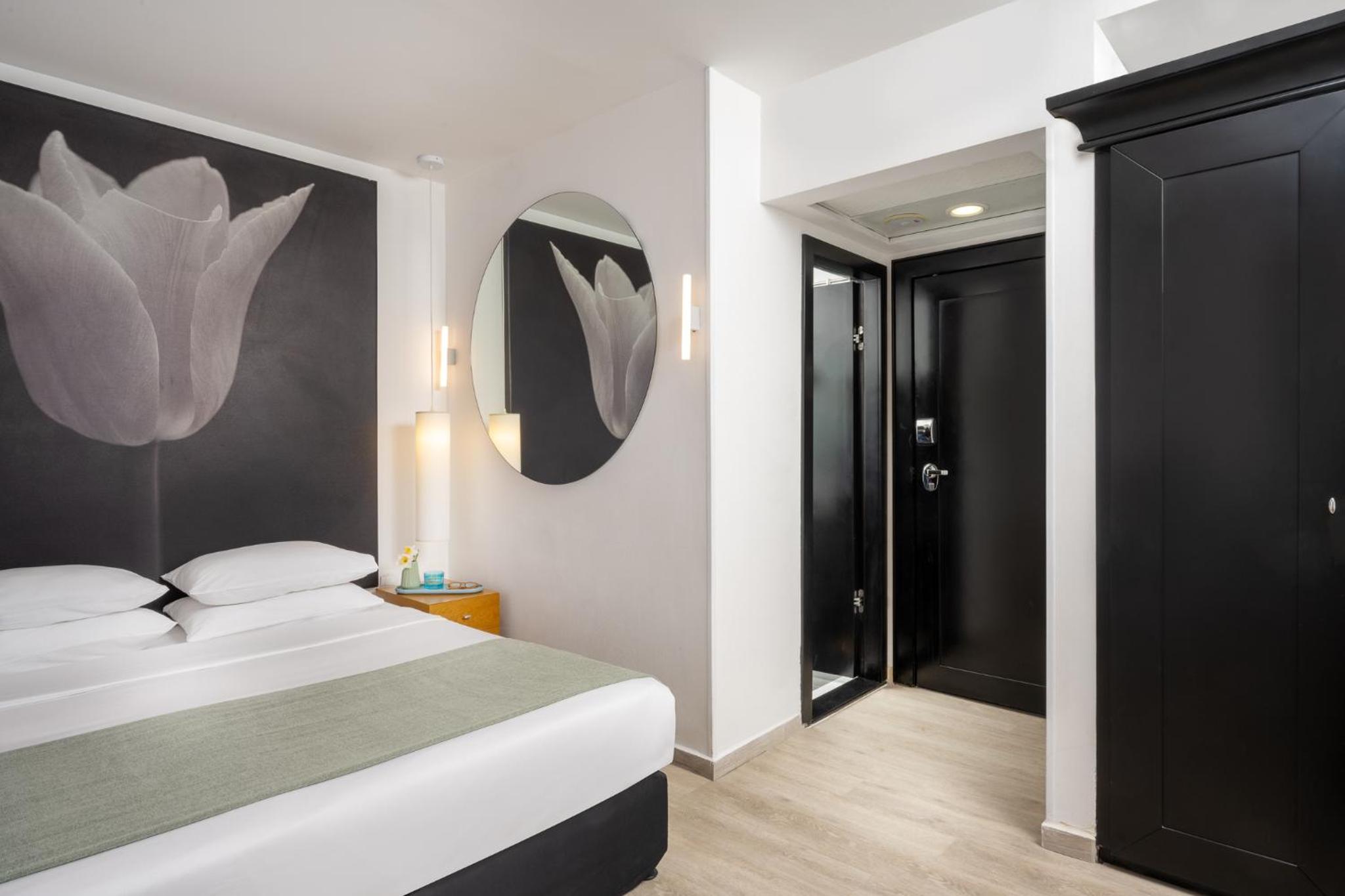 Superior Double or Twin Room - Photo 1