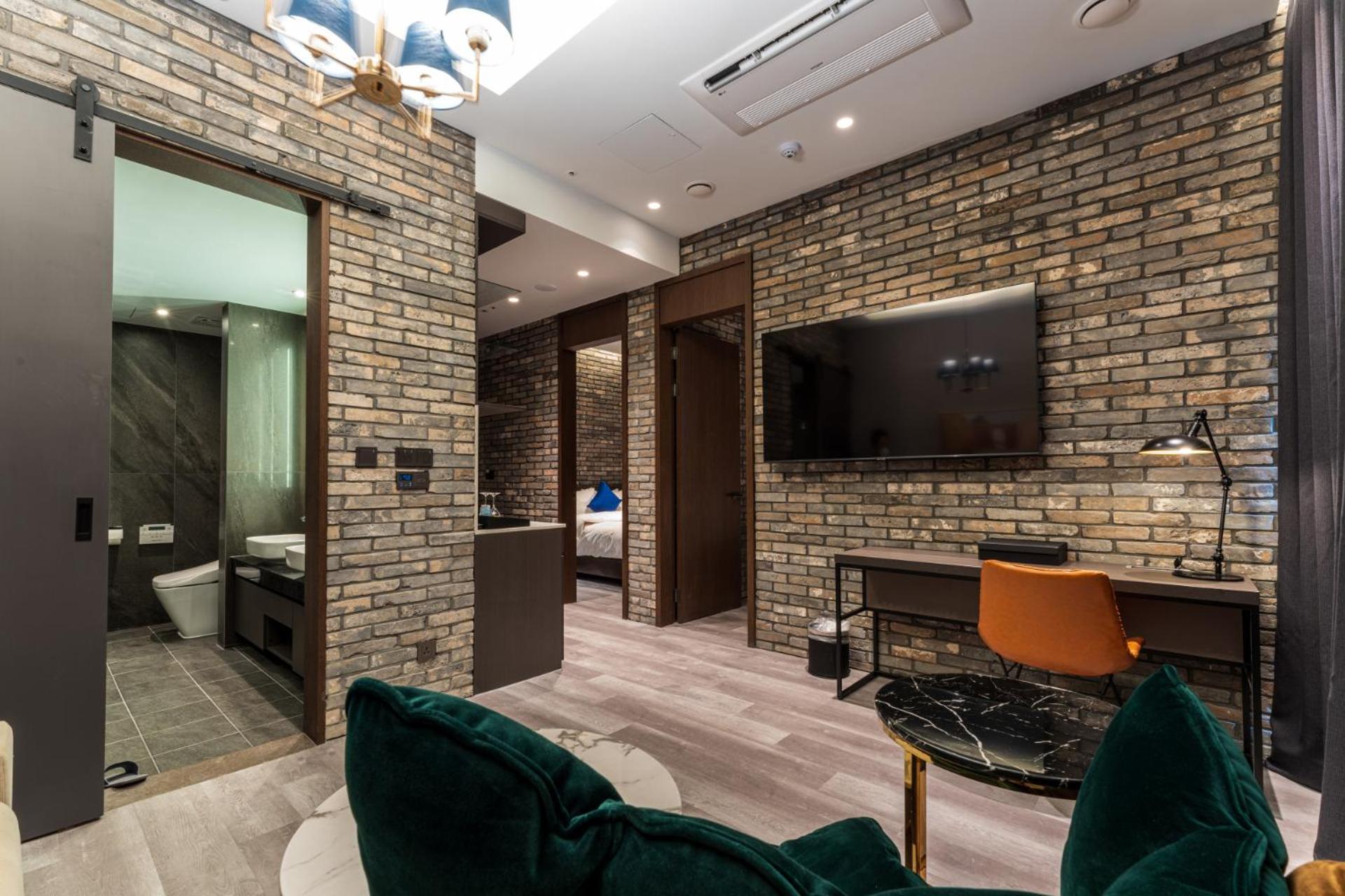 Family Suite - Photo 2