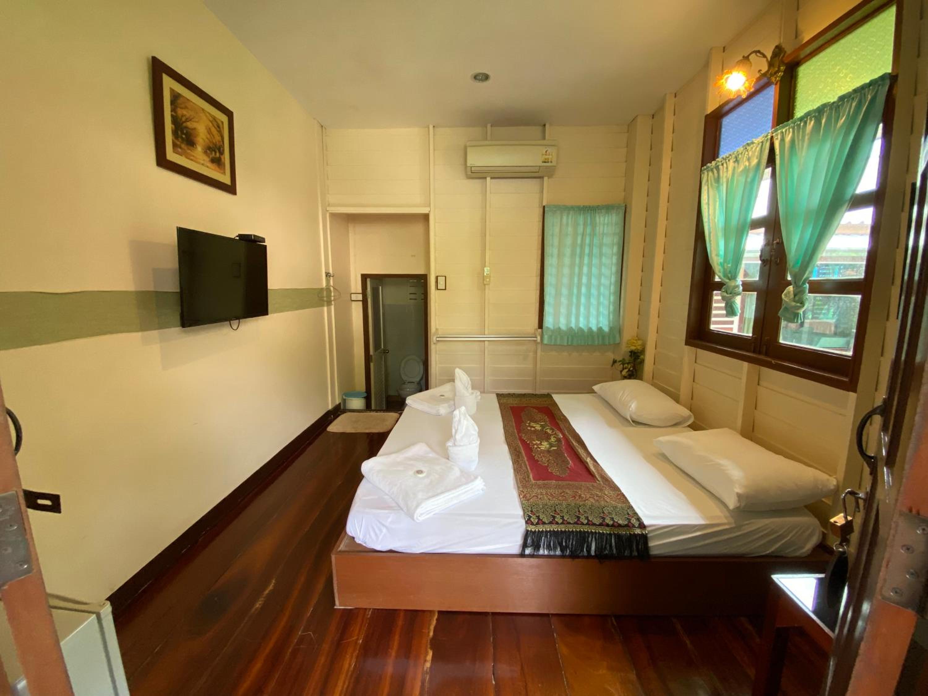 Small Double Room photo 2