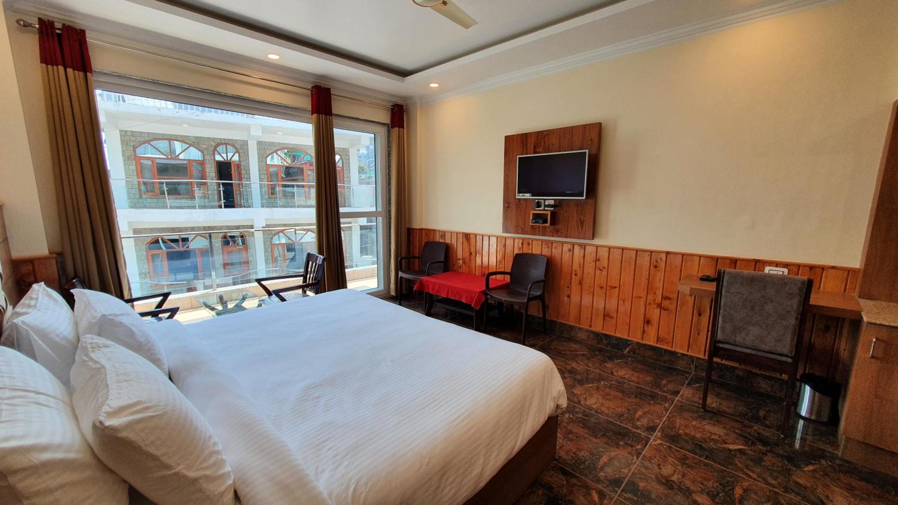 Deluxe Double Room