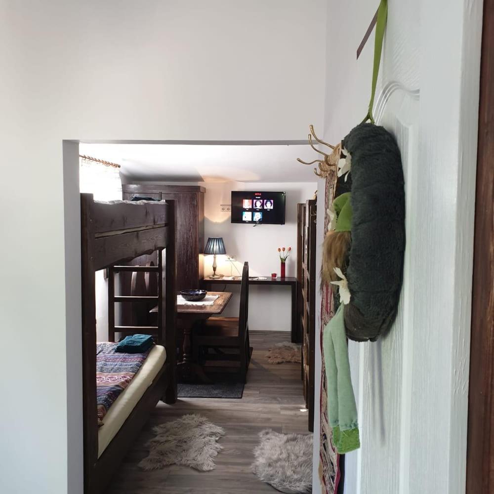 Apartment - Photo 25