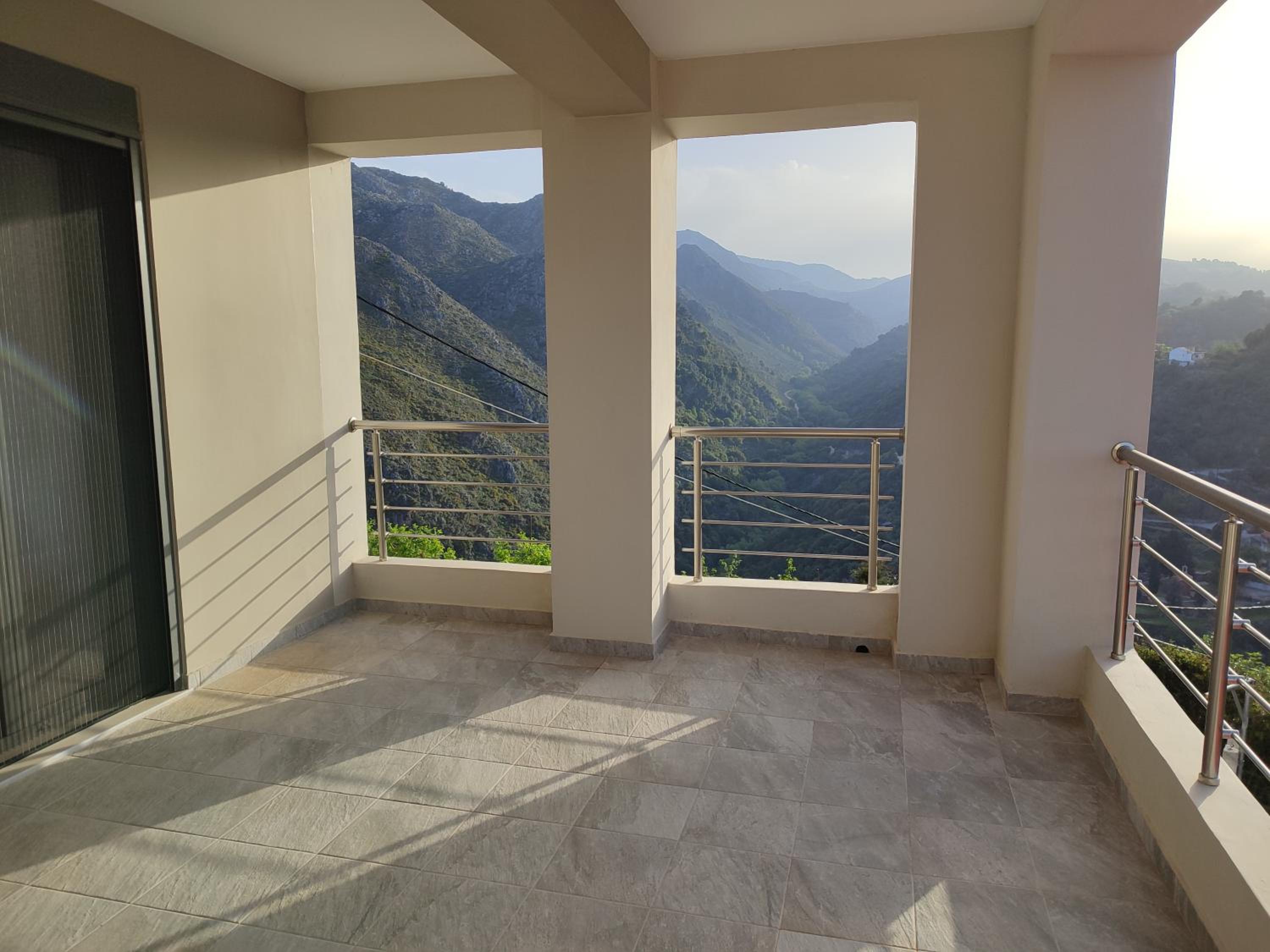 Three-Bedroom Villa - Photo 21
