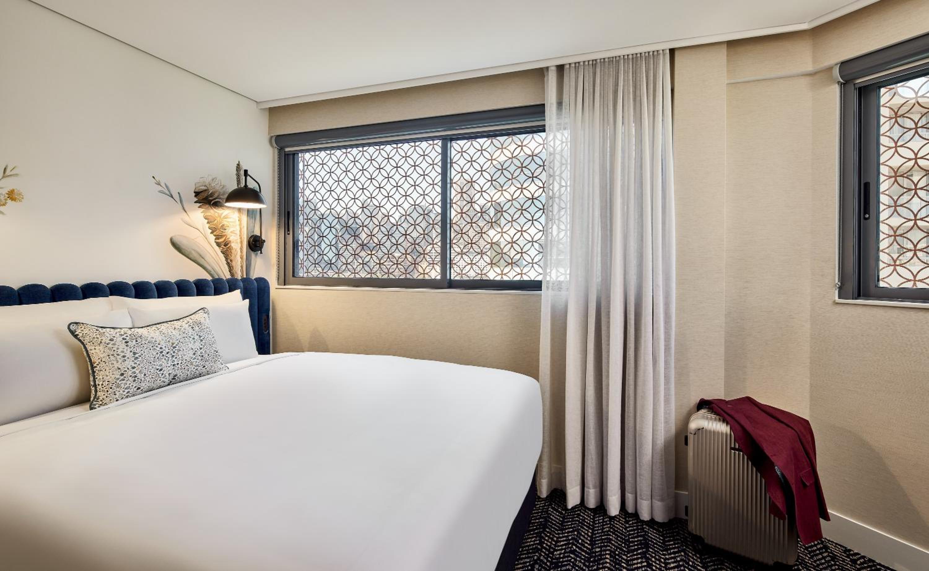 Superior King Room - Non-Smoking