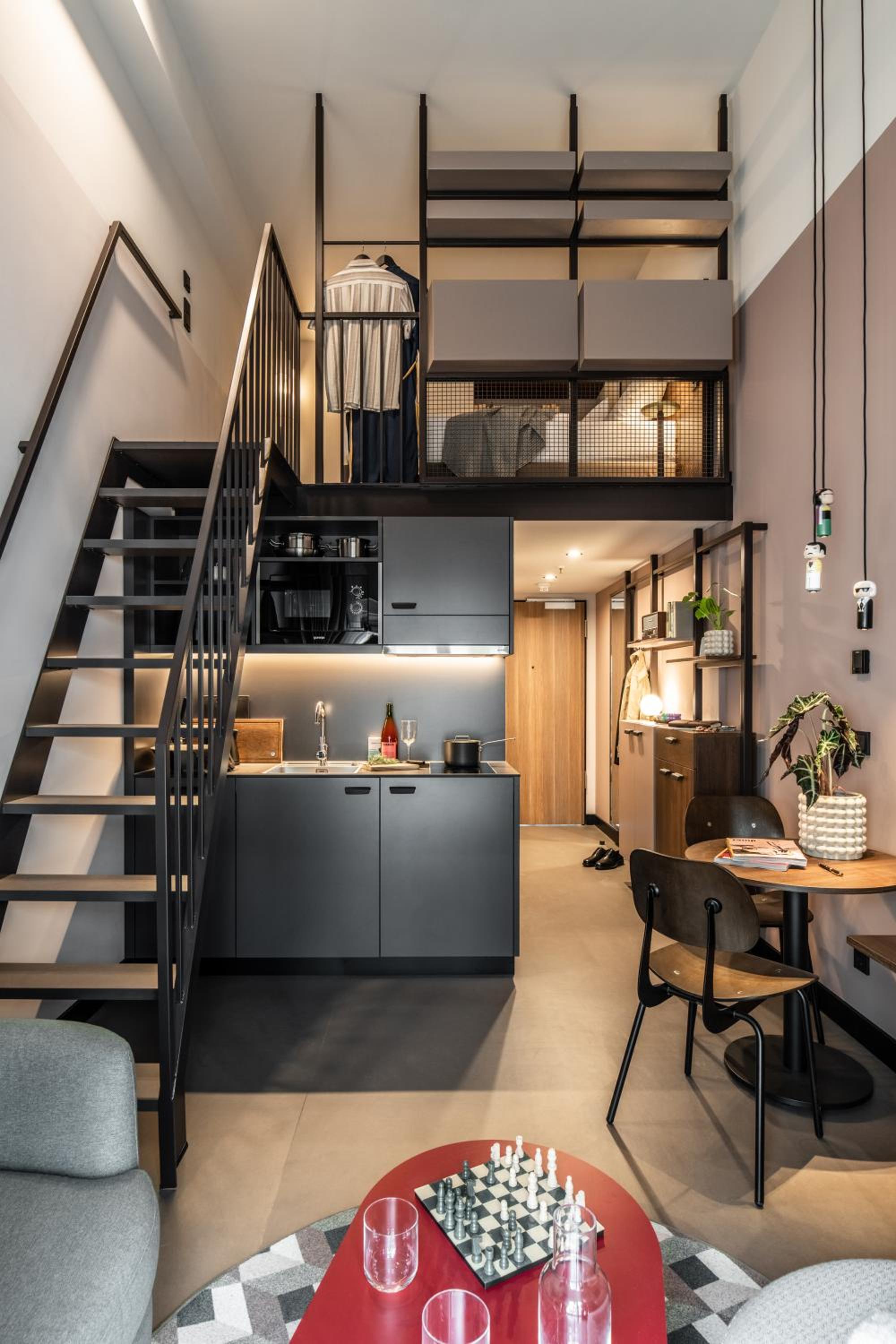 Duplex with Balcony