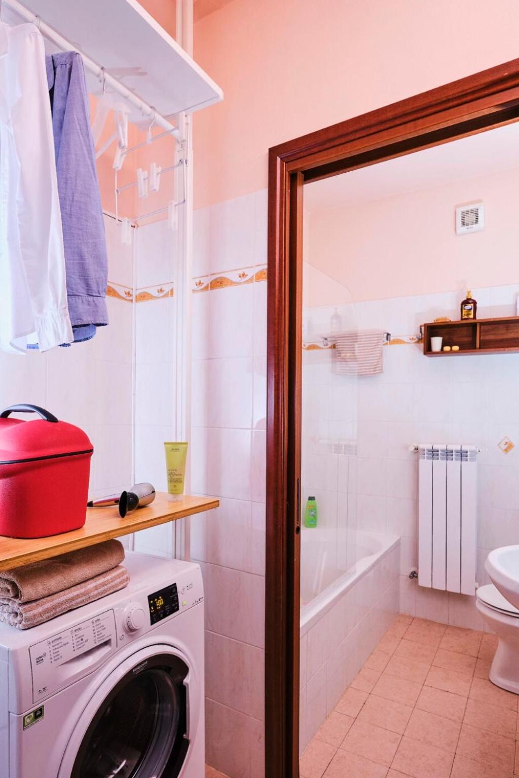 Studio Apartment photo 3