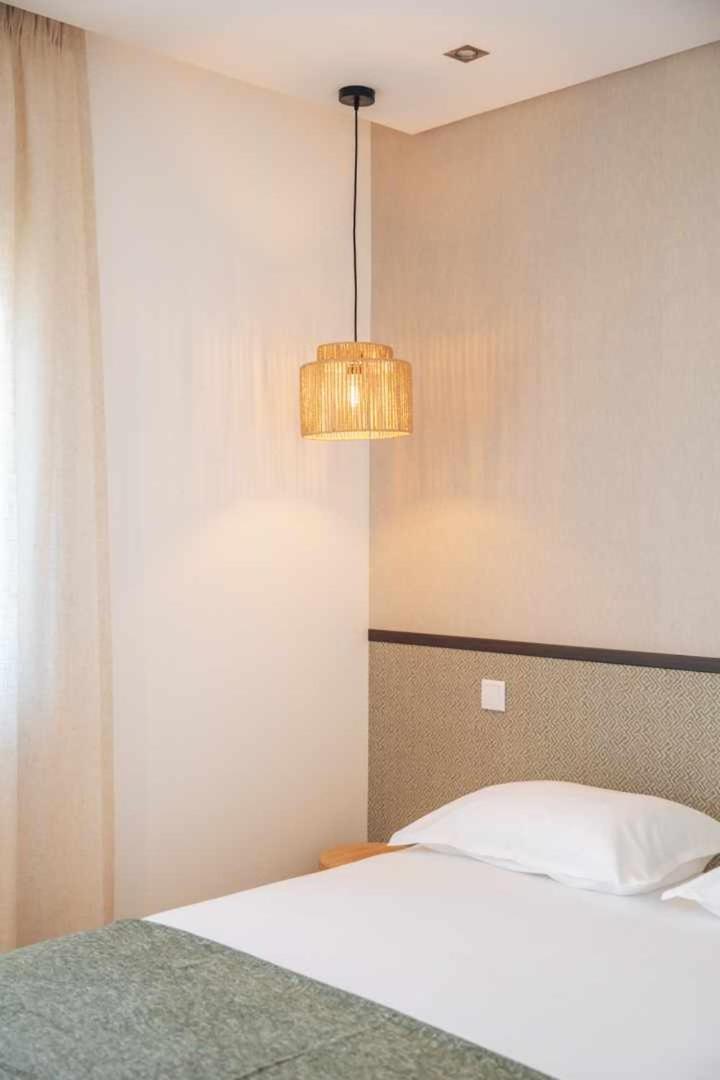 Two-Bedroom Apartment - Photo 5