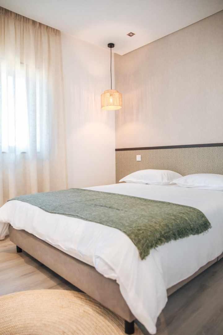 Two-Bedroom Apartment - Photo 4