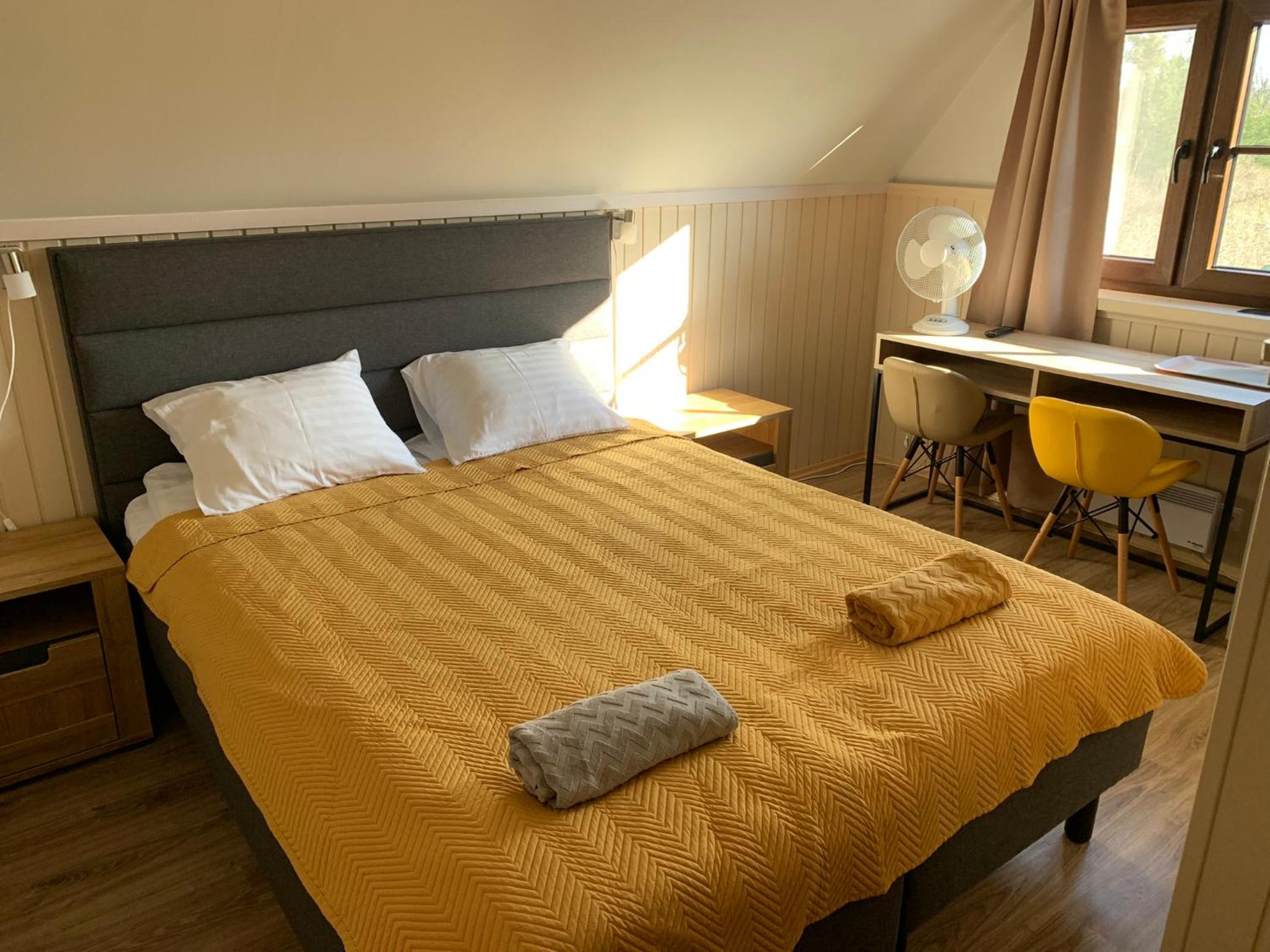 Double Room - Photo 6
