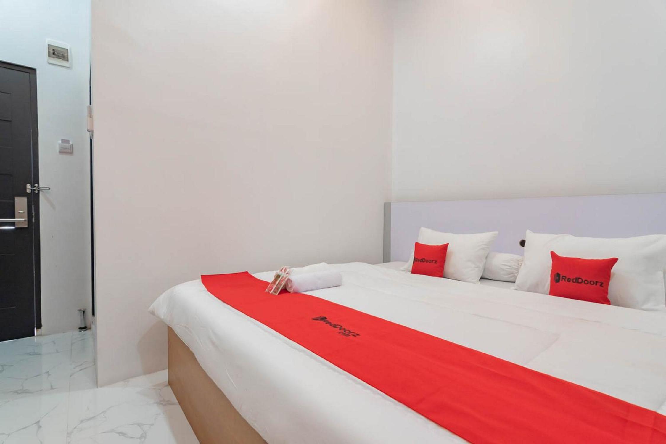 Standard Double Room - Photo 3