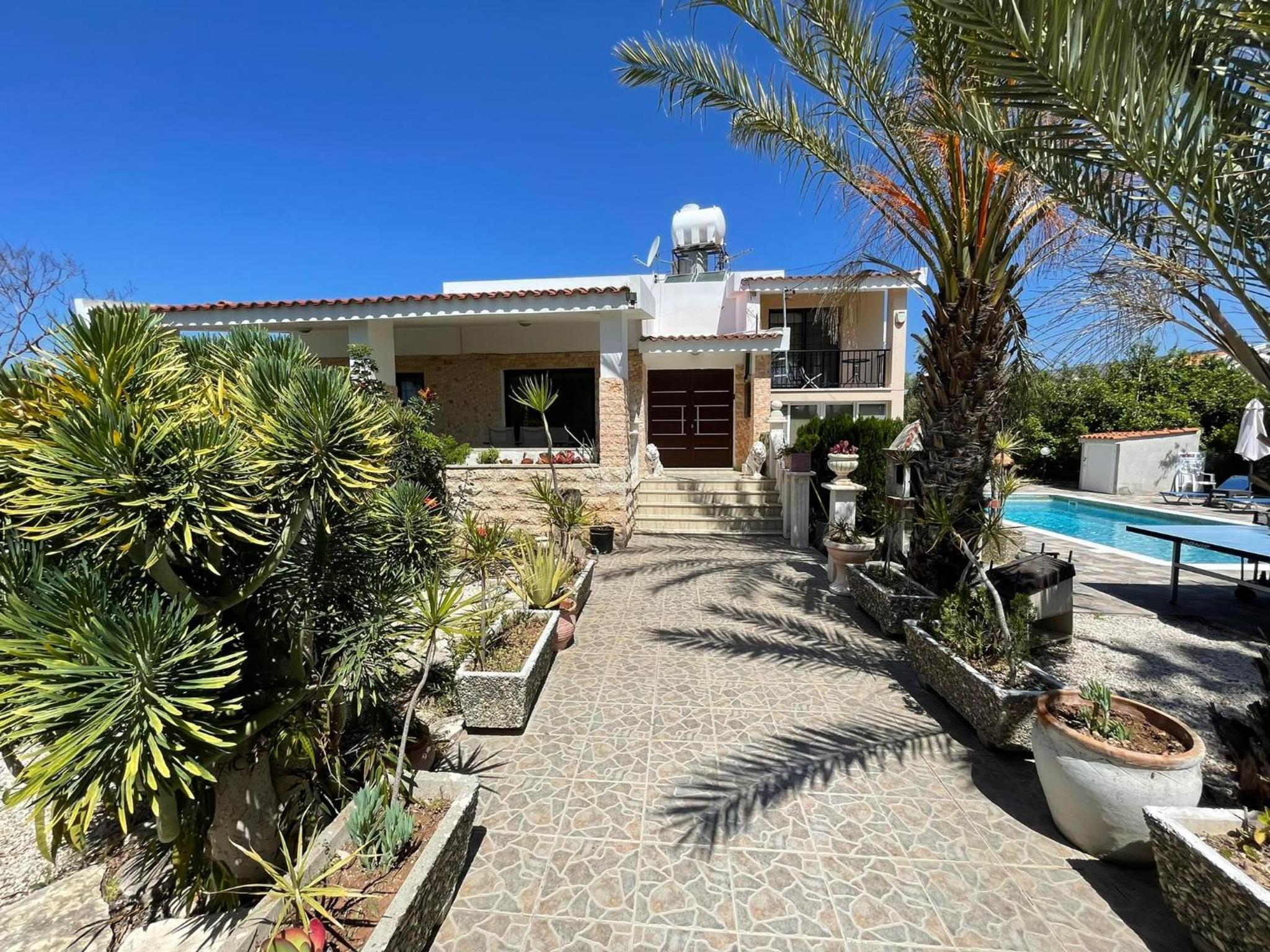Villa with Private Pool photo 3
