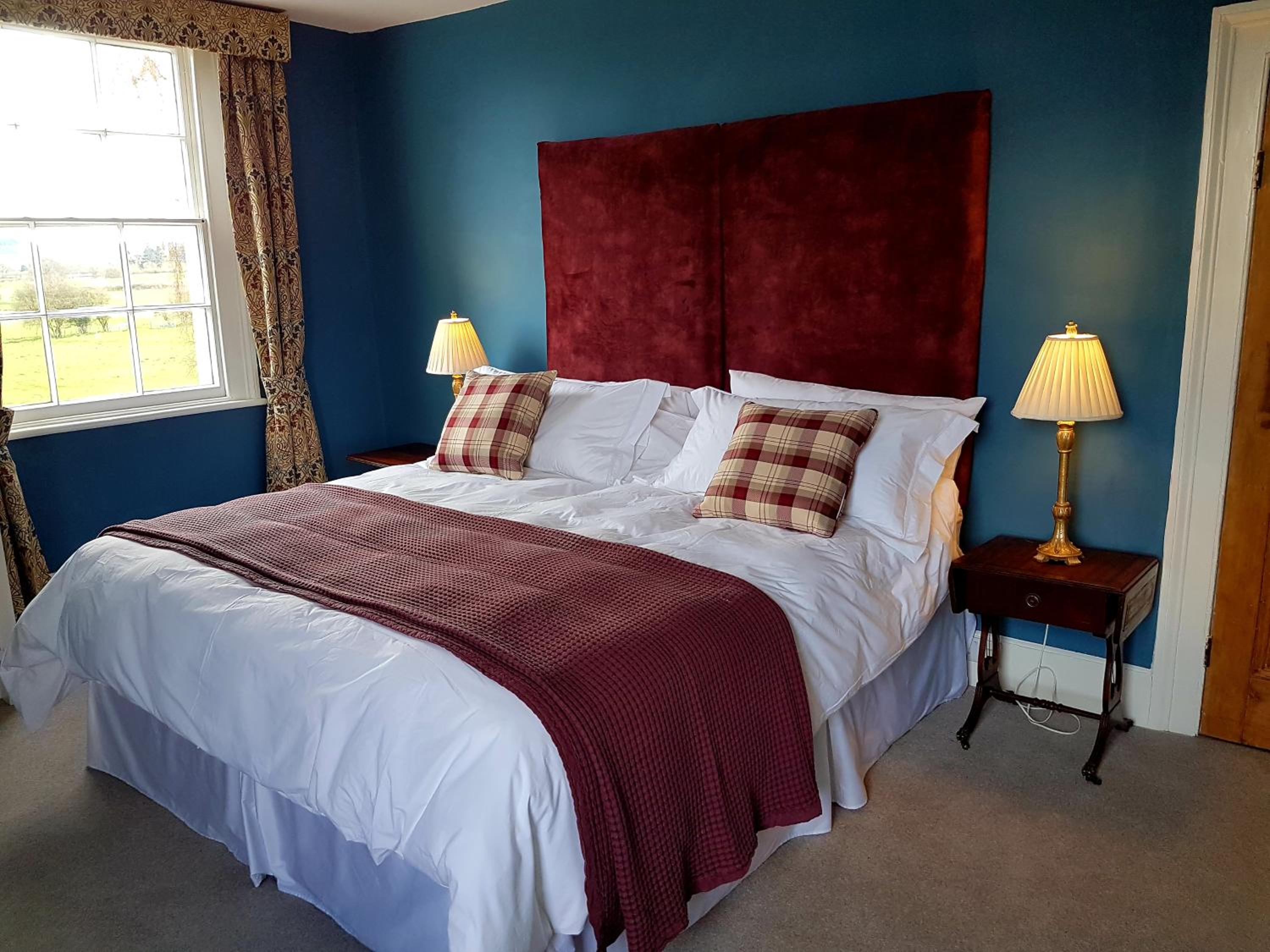 Deluxe Double or Twin Room with Garden View