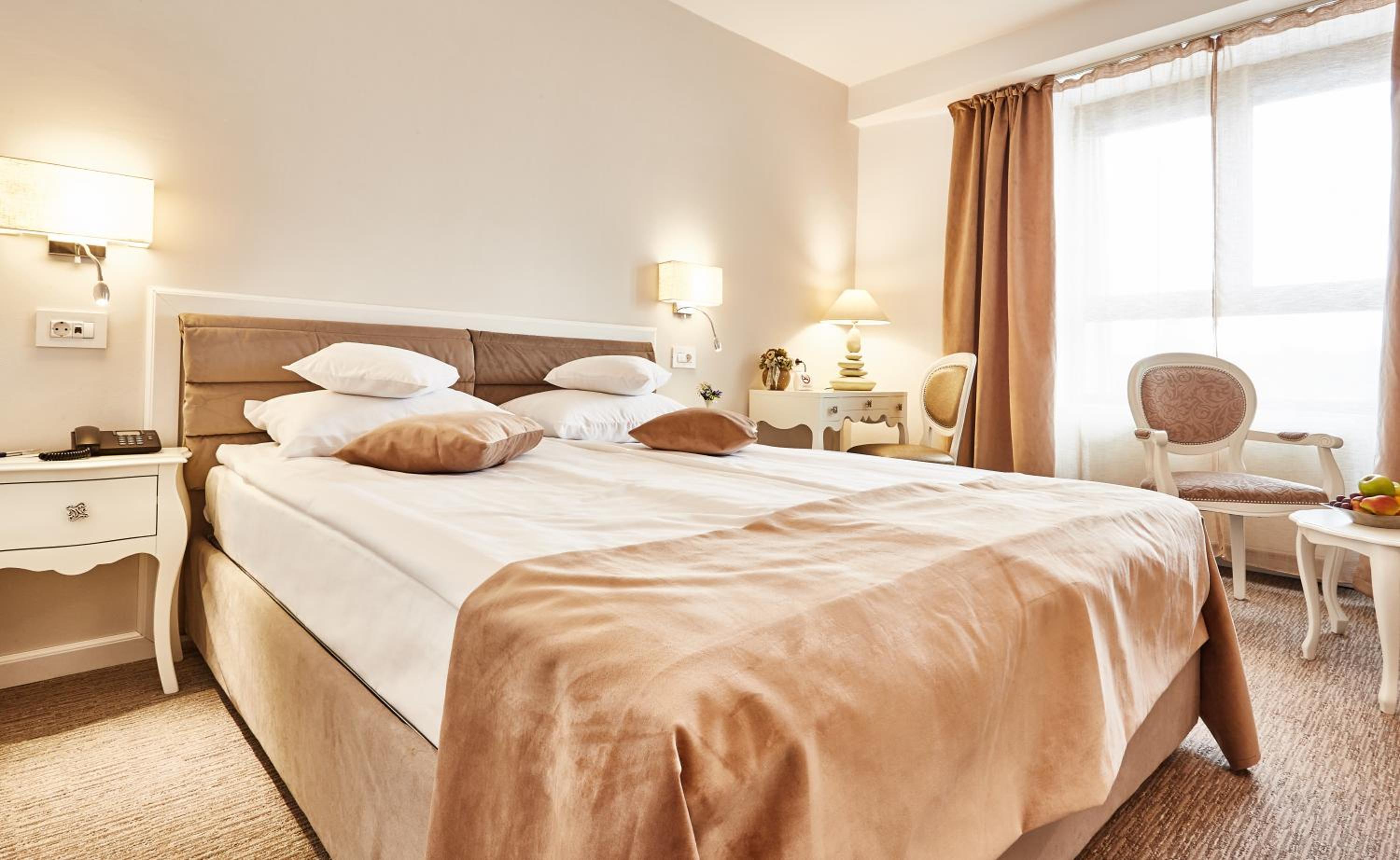 Deluxe Double Room - Photo 1
