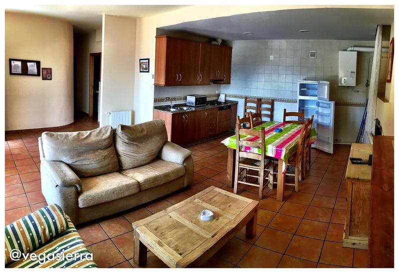 Three-Bedroom Apartment - Photo 17