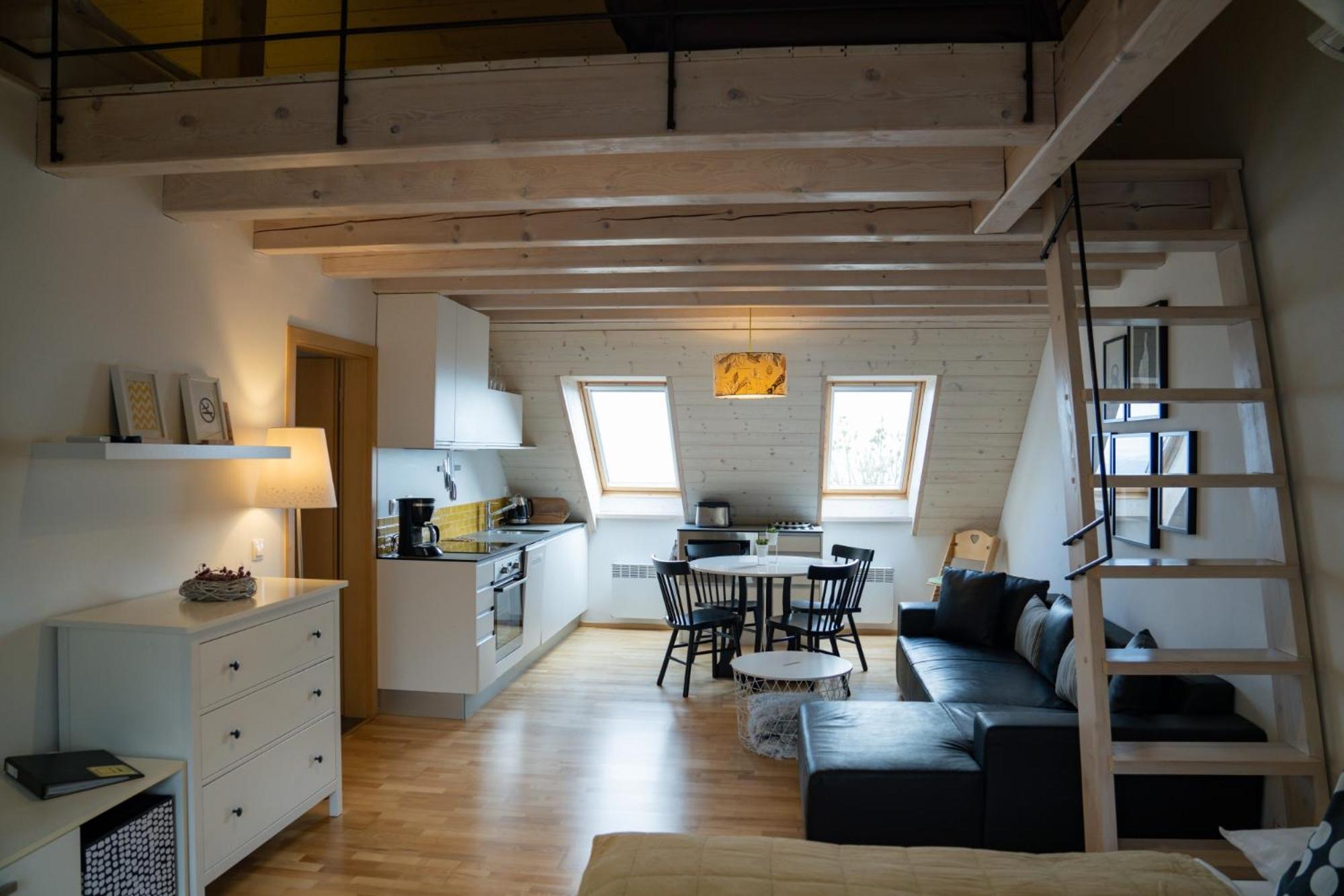 Apartment photo 1