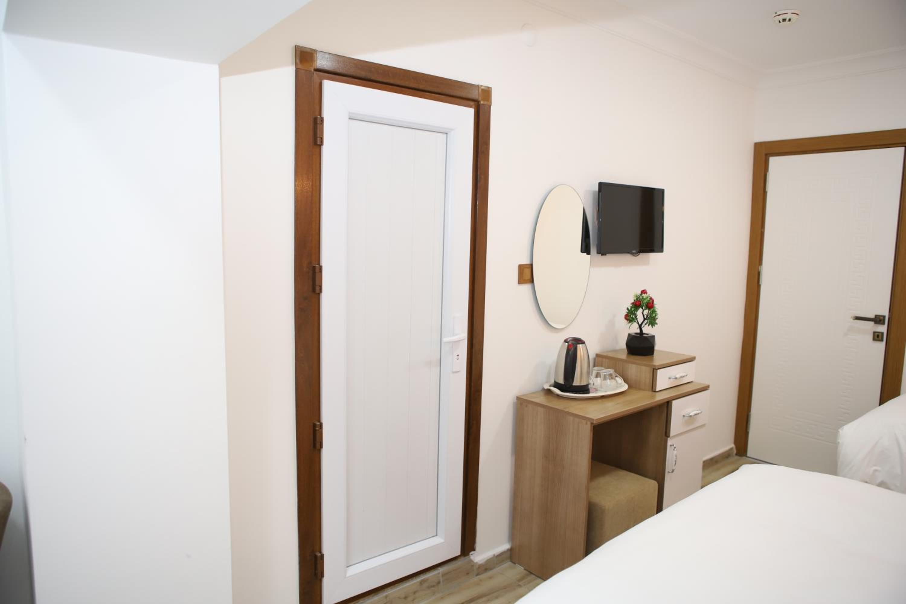 Comfort Quadruple Room photo 1