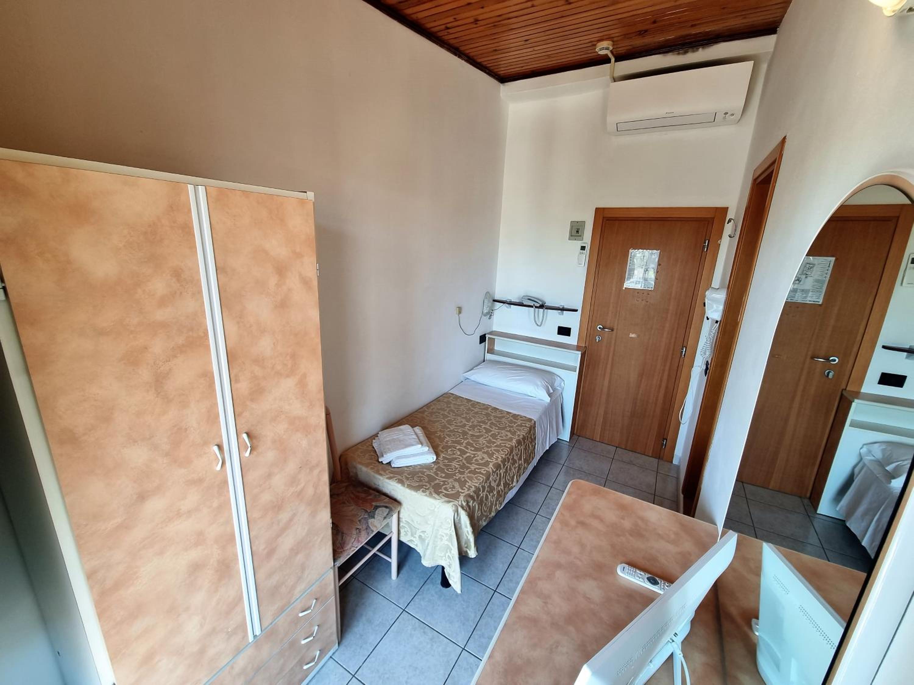 Standard Single Room photo 1