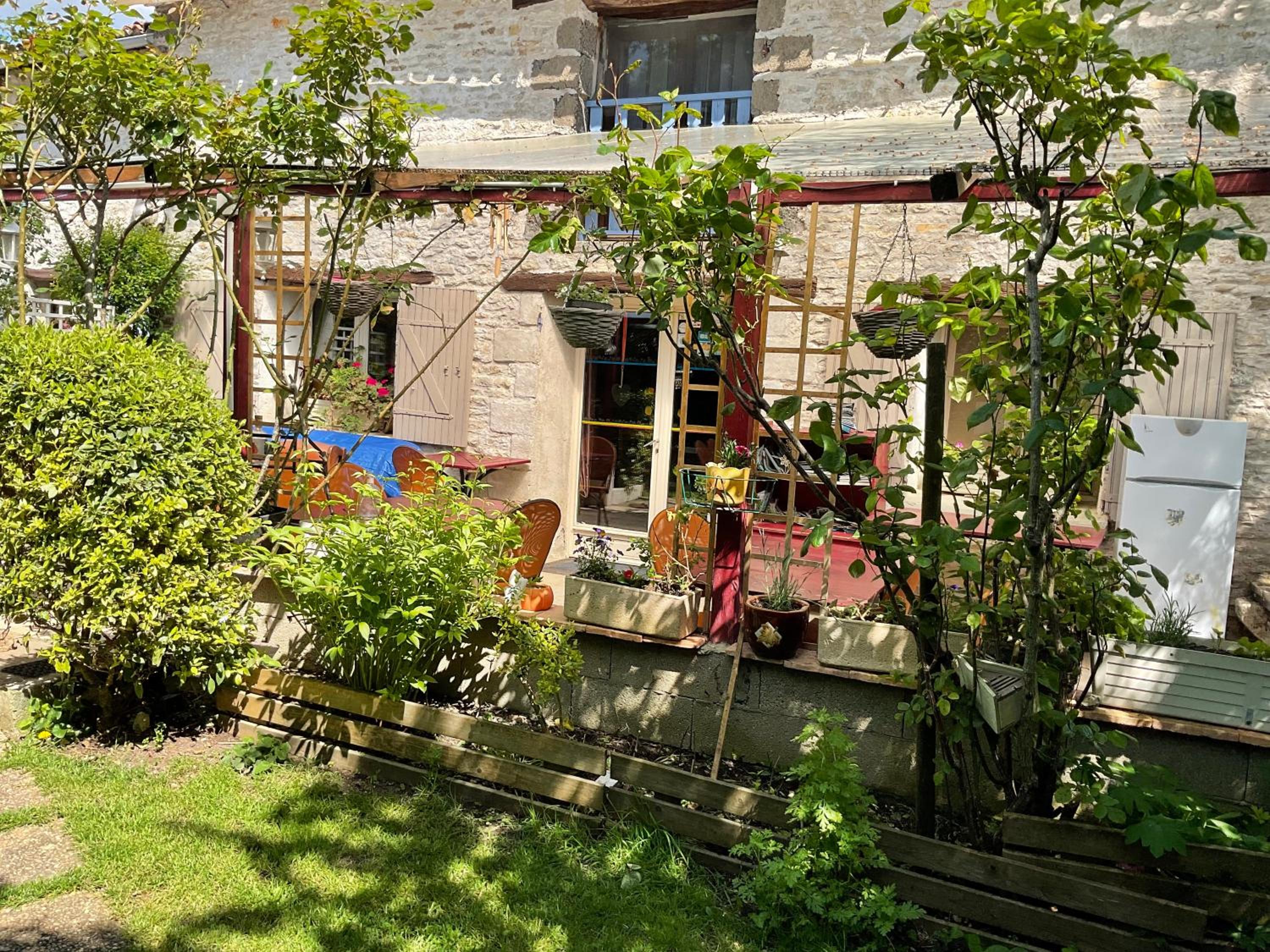 Chataigne Double Room - Photo 10