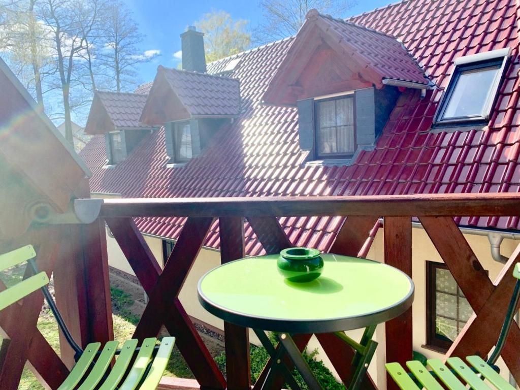 Apartment with Balcony photo 2