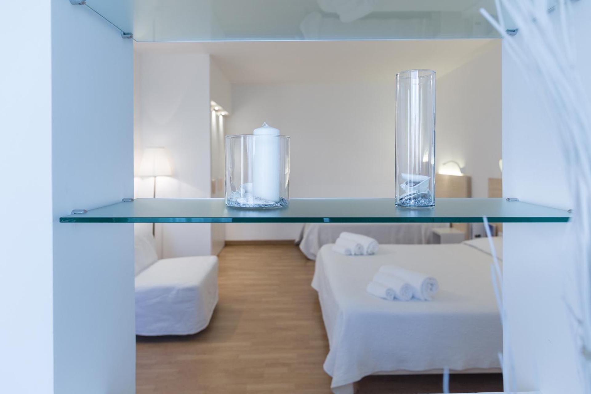 Superior Quadruple Room - Photo 3