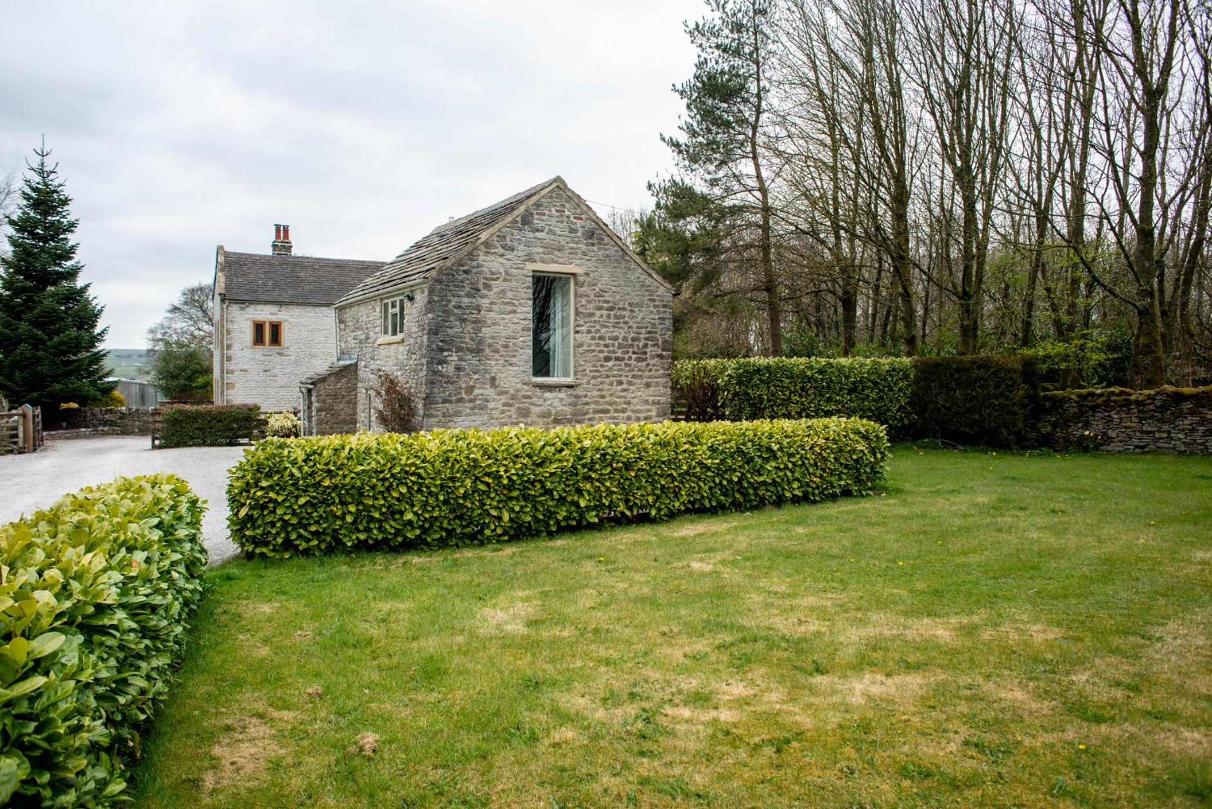 One-Bedroom House - Photo 14