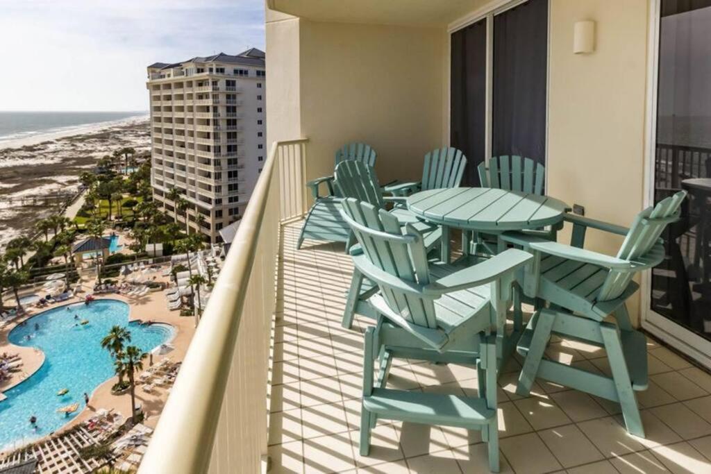 Three-Bedroom Apartment - Oceanfront photo 3