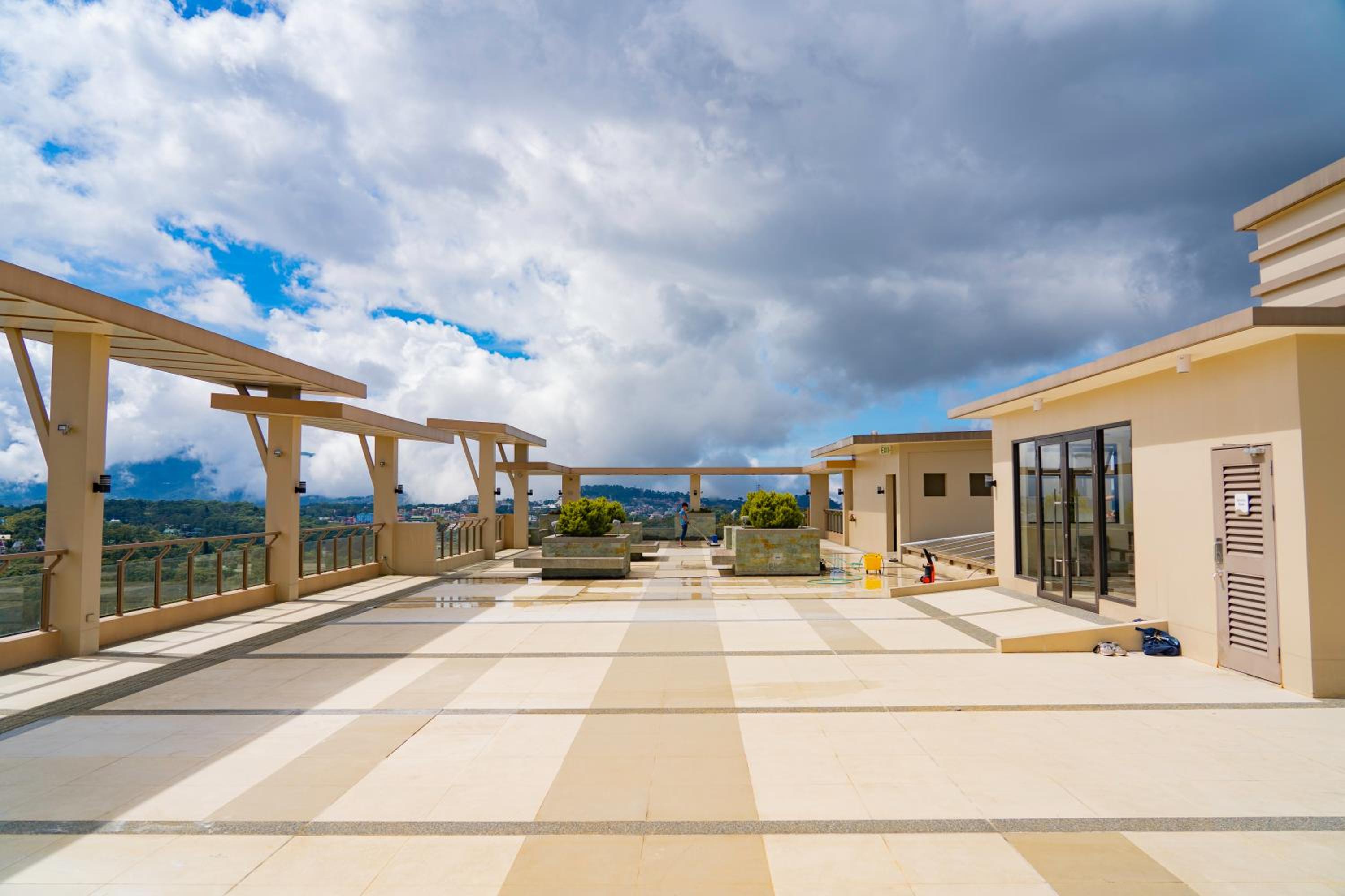 Apartment with Mountain View - Photo 49