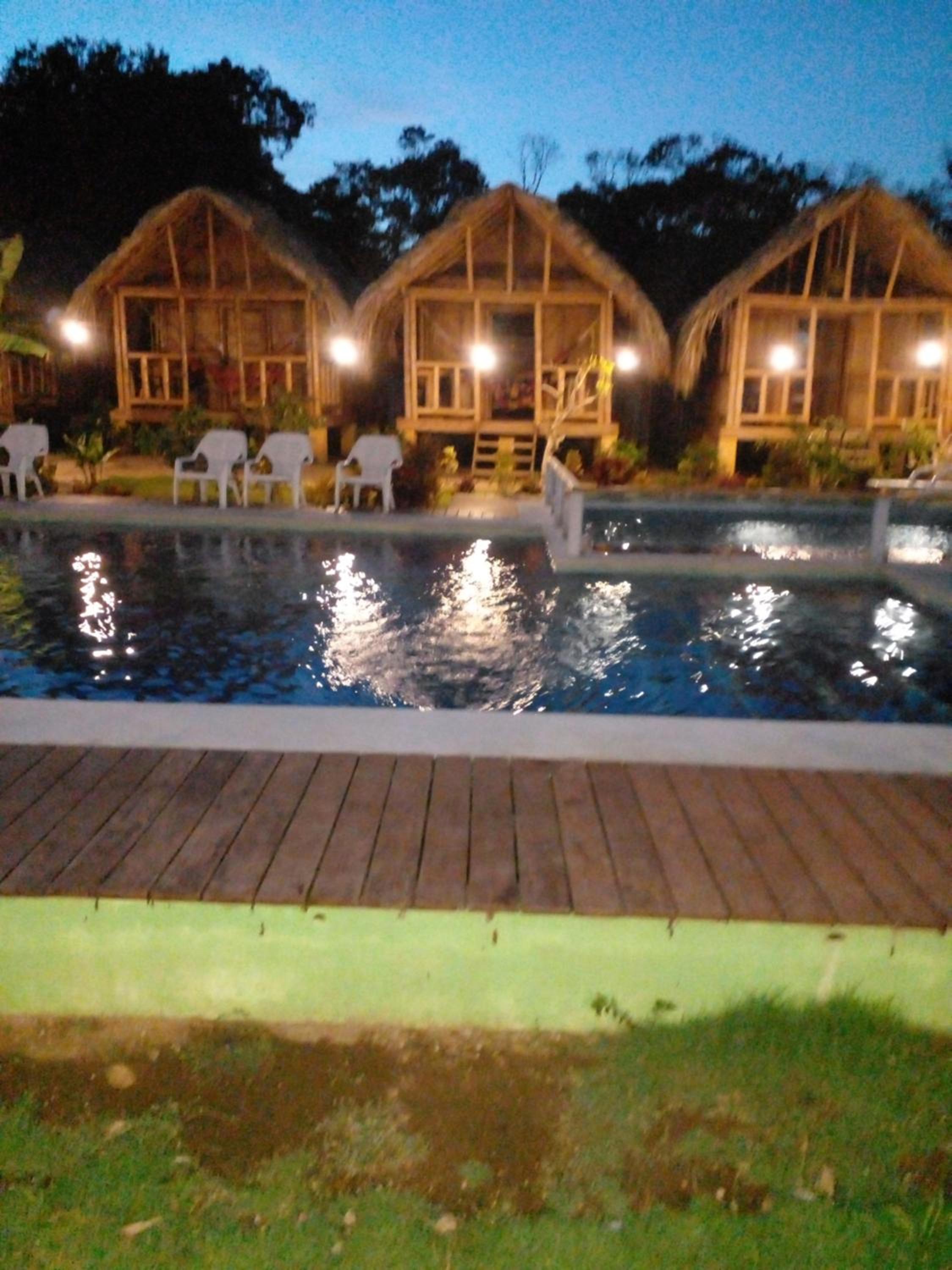 Deluxe Double Room with Balcony photo 3