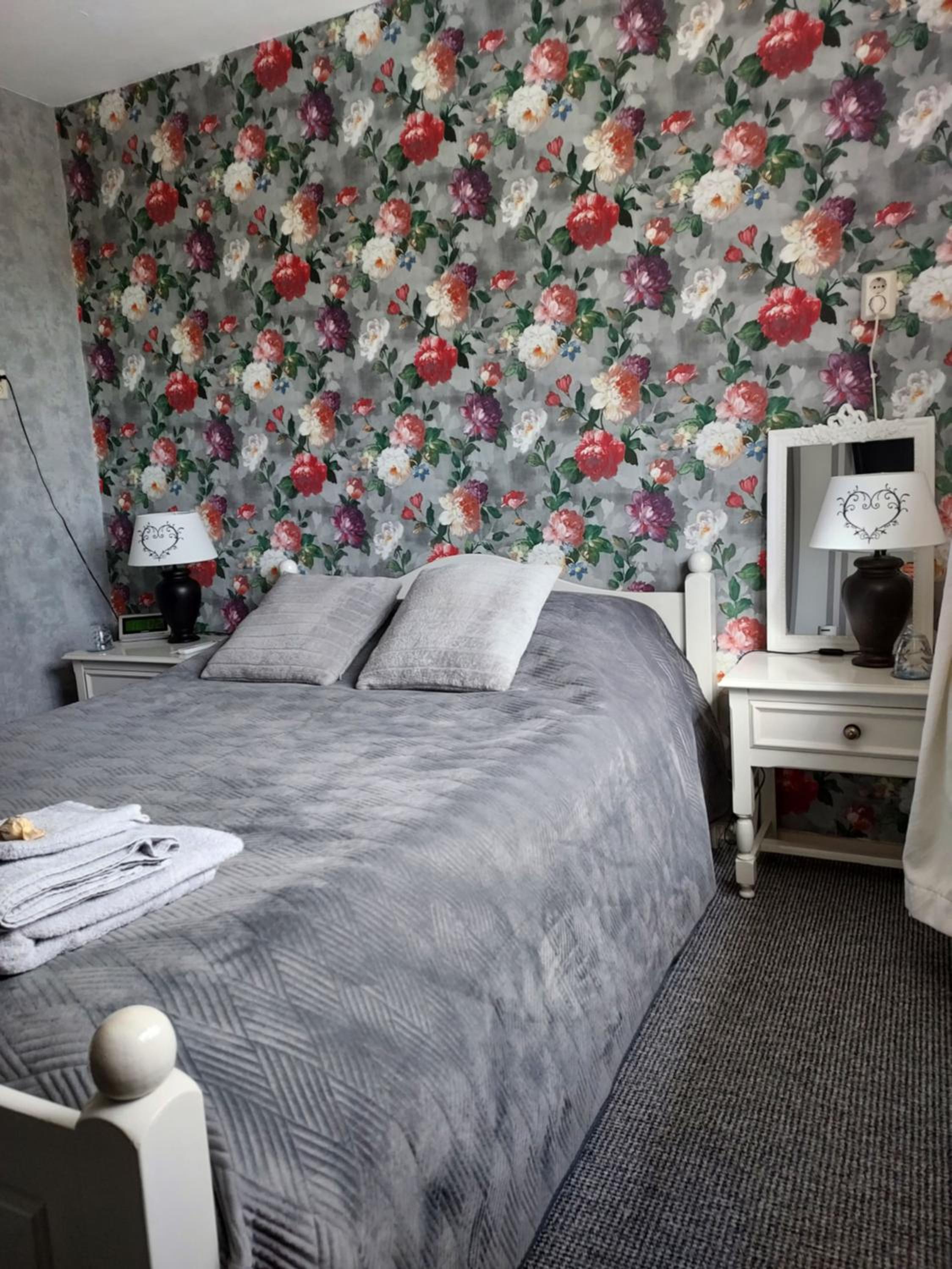 Budget Double Room - Photo 3