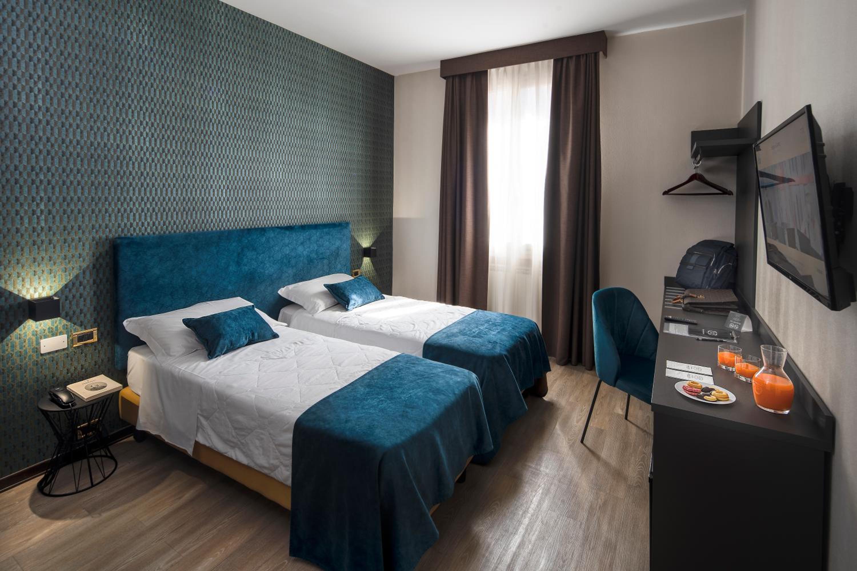 Twin Room photo 1