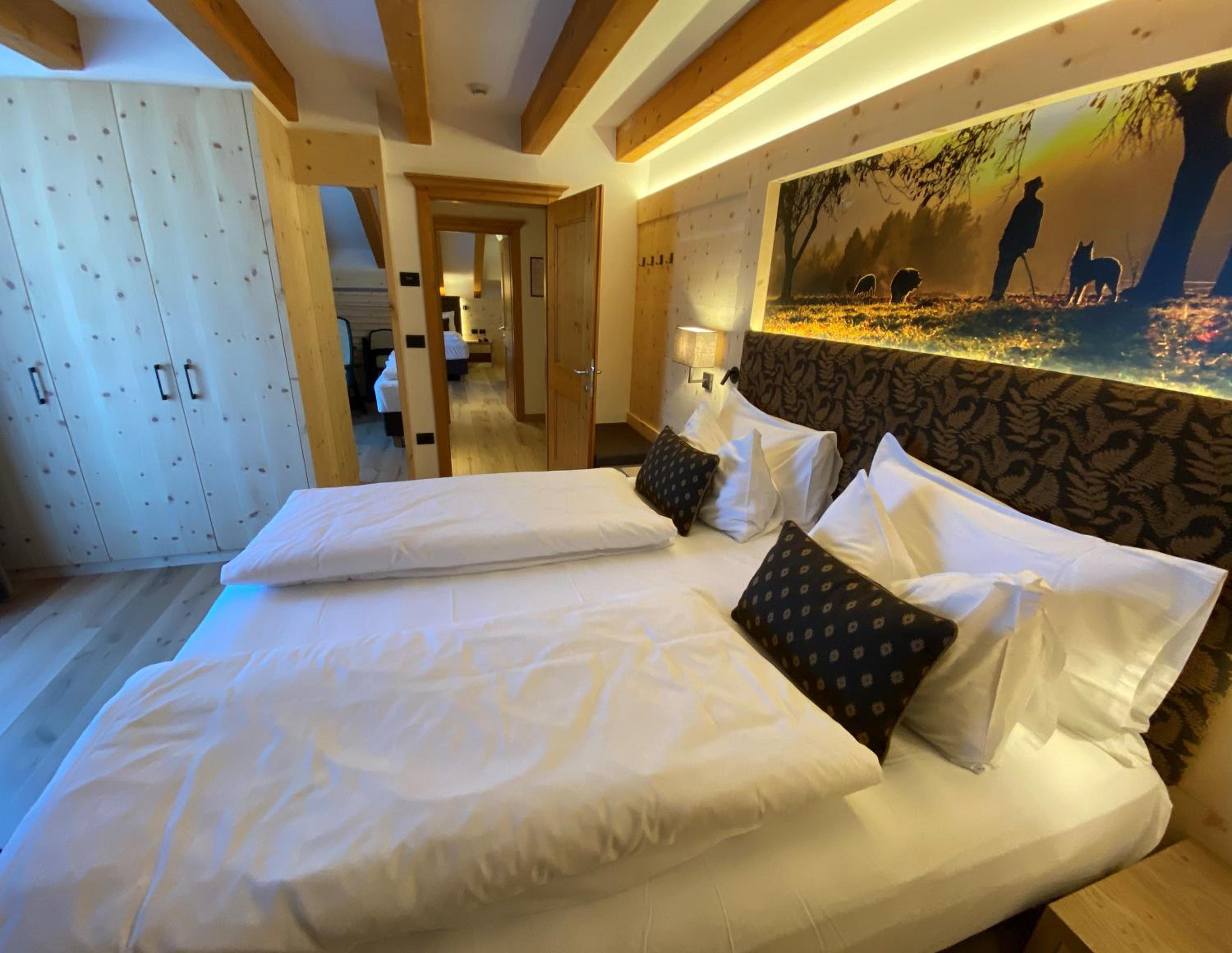 Two-Bedroom Suite photo 1