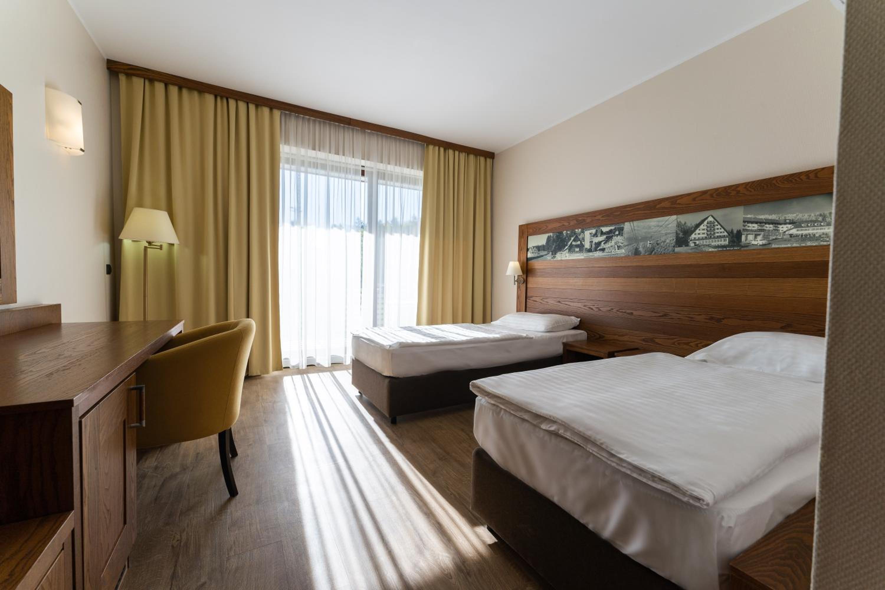 Comfort Double or Twin Room with Balcony and View