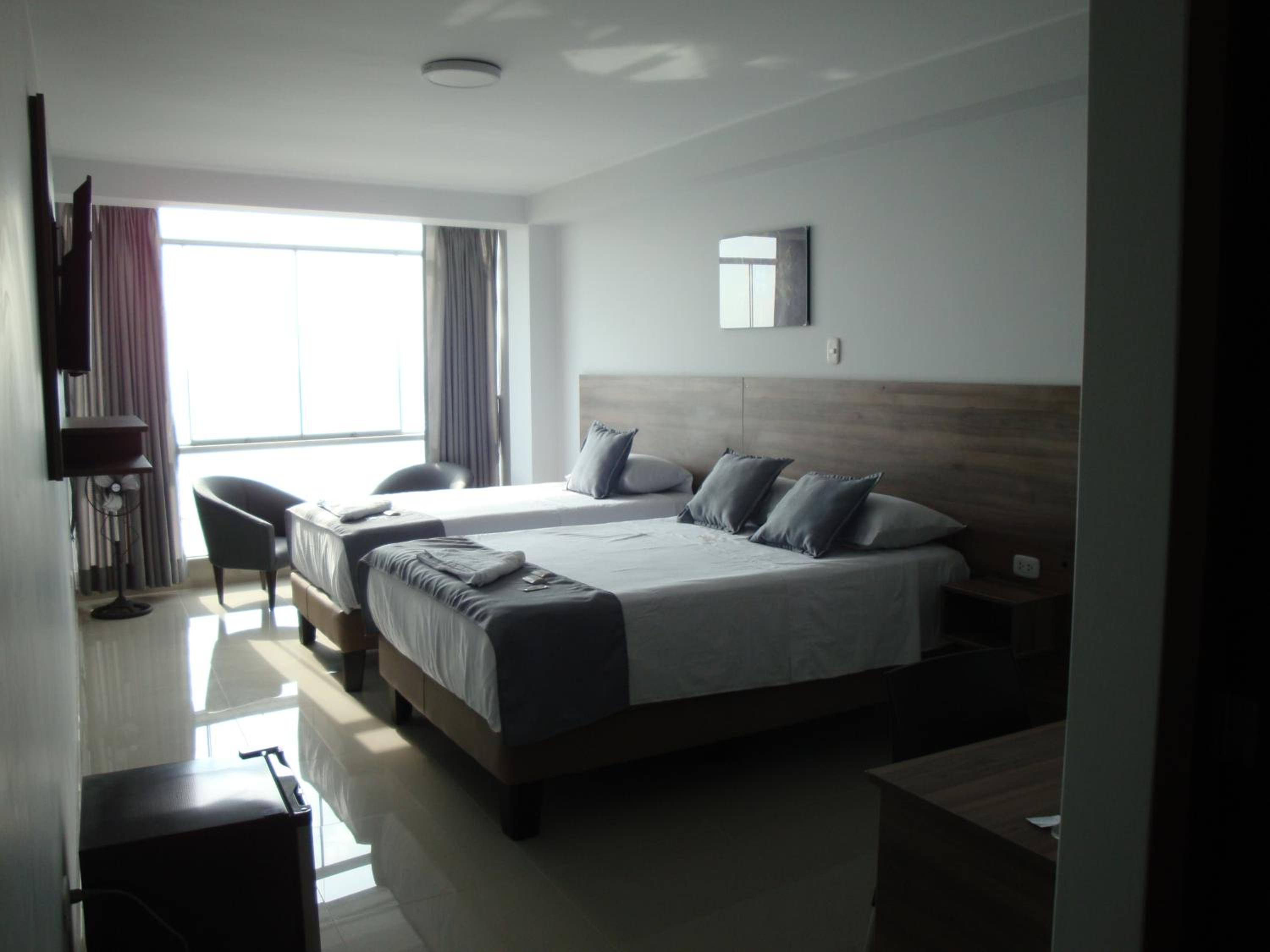 Twin Room with Sea View photo 1